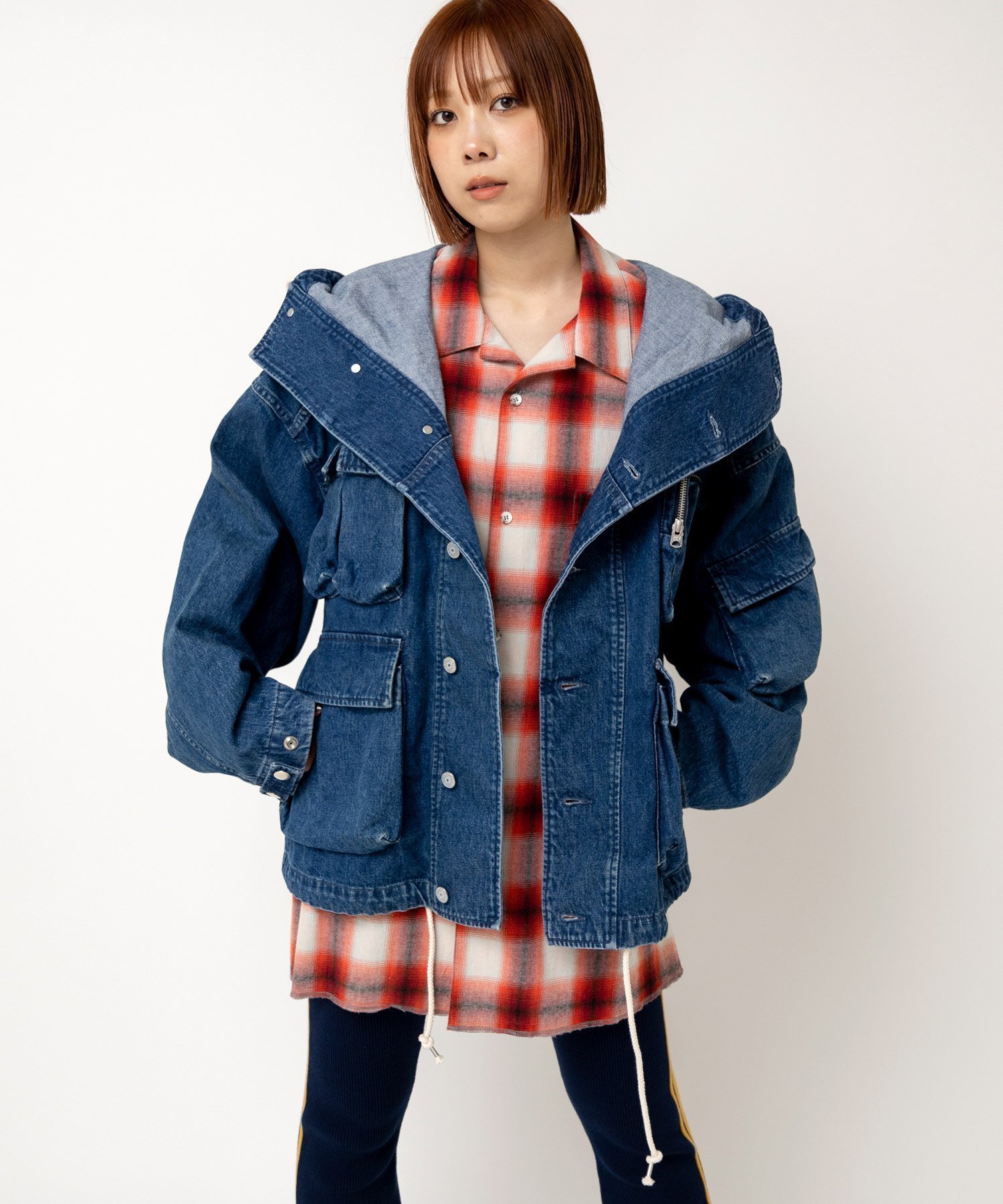 【アールエヌエー/RNA】のJ2152 メニポケフードジャケット 人気、トレンドファッション・服の通販 founy(ファニー) 　ファッション　Fashion　レディースファッション　Fashion for Women　アウター　Coat / Outerwear Collection　レディースジャケット・軽アウター　Jackets　おすすめ　Recommended / Our Picks　ケミカル　Chemical, Chemical Wash　ジャケット　Jacket, Outerwear　デニム　Denim, Jeans Material　フロント　Front, Front Design　ポケット　Pocket, Pocket Detail　 other-1|ID: prp329100004618256 ipo3291000000033102950