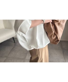 【スタイルドア/STYLEDOOR】のライトダンボールドロストヘムプルオーバー 人気、トレンドファッション・服の通販 founy(ファニー) ファッション Fashion レディースファッション Fashion for Women トップス・カットソー Cut & Sew Tops カジュアルプルオーバー・ニットトップス Pullovers & Knit Tops / Casual Pullovers インナー Innerwear バルーン Balloon, Balloon Silhouette ペンシル Pencil, Pencil Skirt リラックス Relax, Relaxed Fit ワイド Wide, Wide Fit エレガント 上品 Elegant |ID:prp329100004618407