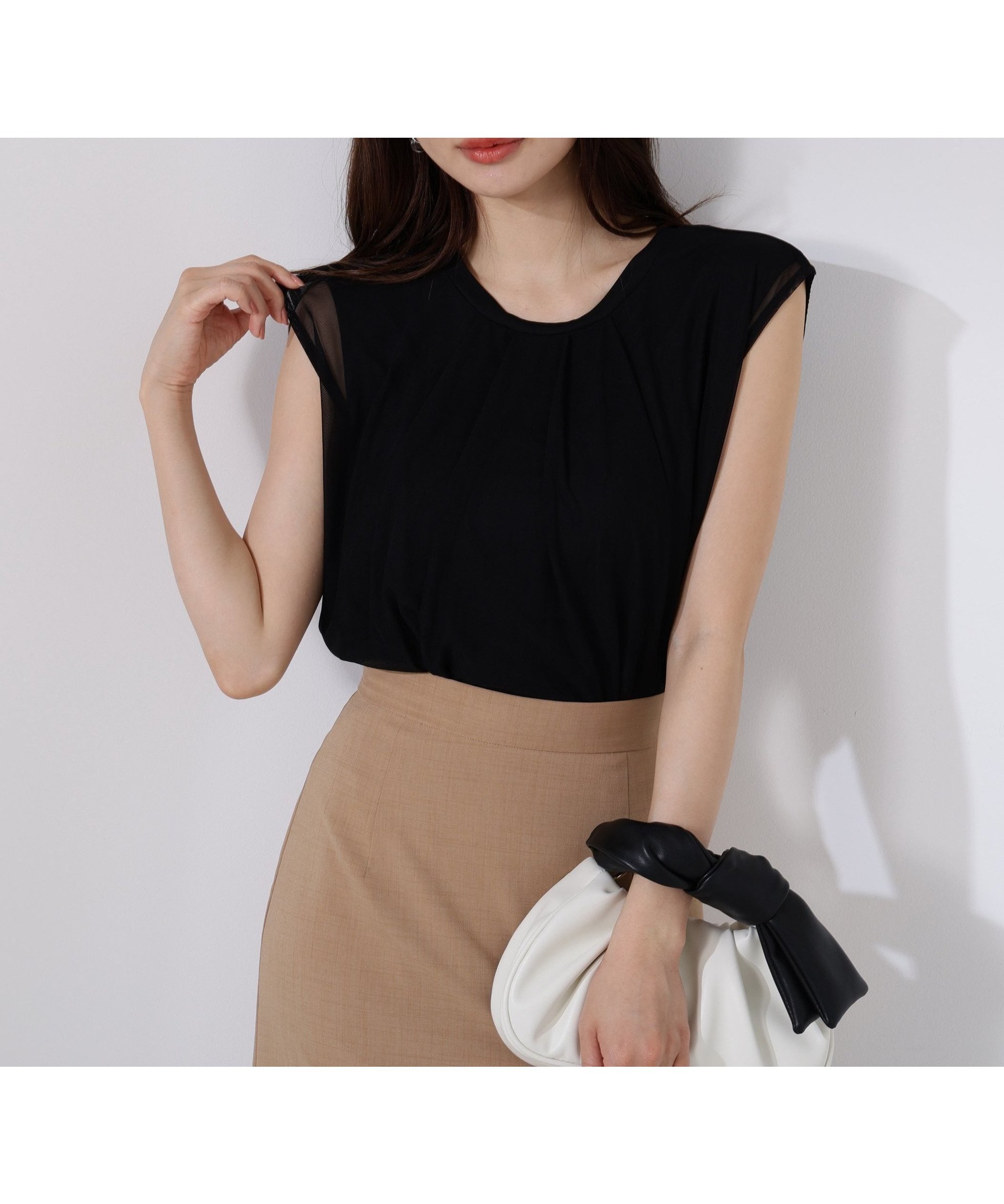 【プロポーション ボディドレッシング/PROPORTION BODY DRESSING】のタック入りチュールトップス インテリア・キッズ・メンズ・レディースファッション・服の通販 founy(ファニー) 　ファッション　Fashion　レディースファッション　Fashion for Women　トップス・カットソー　Cut & Sew Tops　カットソー　Cut and Sewn Top　チュール　Tulip, Tulip Motif　フレア　Flare, Flared　ブラック|ID: prp329100004618426 ipo3291000000033642076