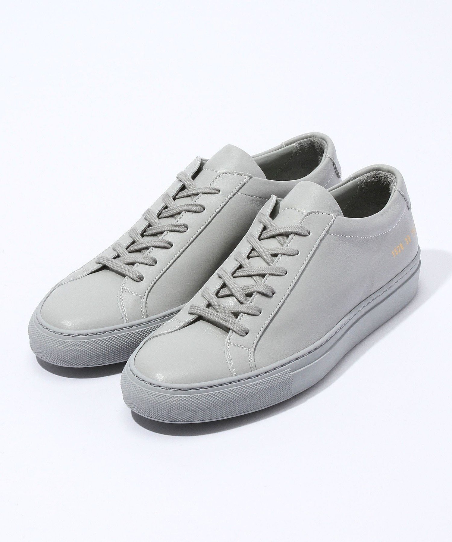 【トゥモローランド/TOMORROWLAND / MEN】のCOMMON PROJECTS Achilles Low スニーカー インテリア・キッズ・メンズ・レディースファッション・服の通販 founy(ファニー) 　ファッション　Fashion　メンズファッション　Fashion for Men　シューズ・靴　Shoes　スニーカー / カジュアルにもスポーティにも　Sneakers & Trainers　スニーカー　Sneakers, Trainers　定番　Standard, Basic Item　グレー|ID: prp329100004618479 ipo3291000000033108649