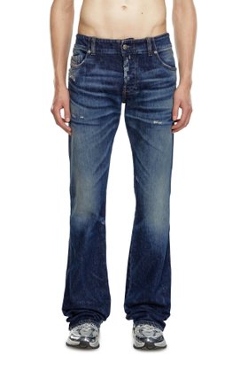 【ディーゼル/DIESEL / MEN】のメンズ デニム スリム ブーツカット D-BACKLER L.30 人気、トレンドファッション・服の通販 founy(ファニー) ファッション Fashion メンズファッション Fashion for Men ウォッシュ Washed Finish ストレッチ Stretch, Stretchy Fabric スリム Slim, Slim Fit ダメージ Distressed, Destroyed デニム Denim, Jeans Material フィット Fit, Slim Fit ベーシック Basic, Essential メンズ Men's, Menswear |ID:prp329100004618490