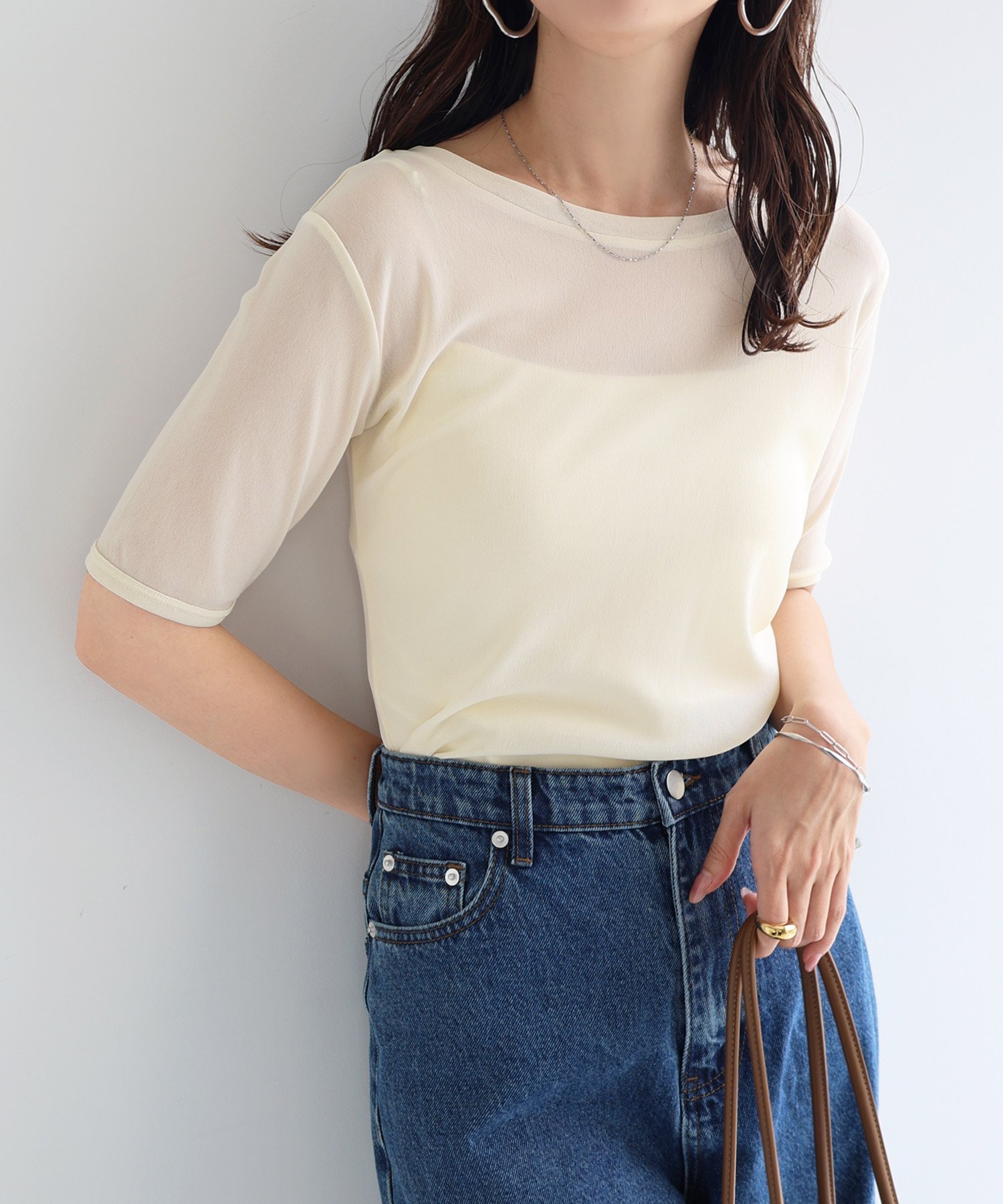 【アンドミー/andme】のコンパクト 半袖 シアー トップス インテリア・キッズ・メンズ・レディースファッション・服の通販 founy(ファニー) 　ファッション　Fashion　レディースファッション　Fashion for Women　トップス・カットソー　Cut & Sew Tops　おすすめ　Recommended / Our Picks　コンパクト　Compact, Small Size　サロペット　Overalls, Salopette　シアー　Sheer, See-Through　シンプル　Simple, Minimal　トレンド　Trend, Trending Now　半袖　Short Sleeve, Half Sleeve　アイボリー|ID: prp329100004618880 ipo3291000000033570450
