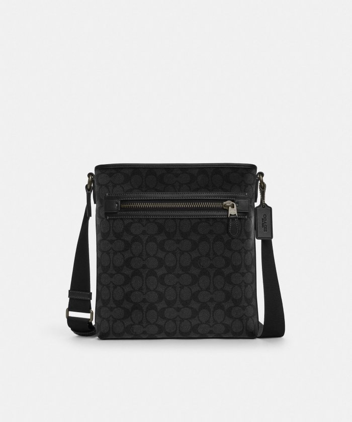 【コーチ/COACH / MEN】の【公式】スリム メッセンジャー・シグネチャー ジャカード インテリア・キッズ・メンズ・レディースファッション・服の通販 founy(ファニー) https://founy.com/ ファッション Fashion メンズファッション Fashion for Men ジャカード／ジャガード Jacquard, Woven Pattern スリム Slim, Slim Fit ポケット Pocket, Pocket Detail ラップ Wrap, Wrap Design 財布 Wallet, Purse |ID: prp329100004618964 ipo3291000000033575553