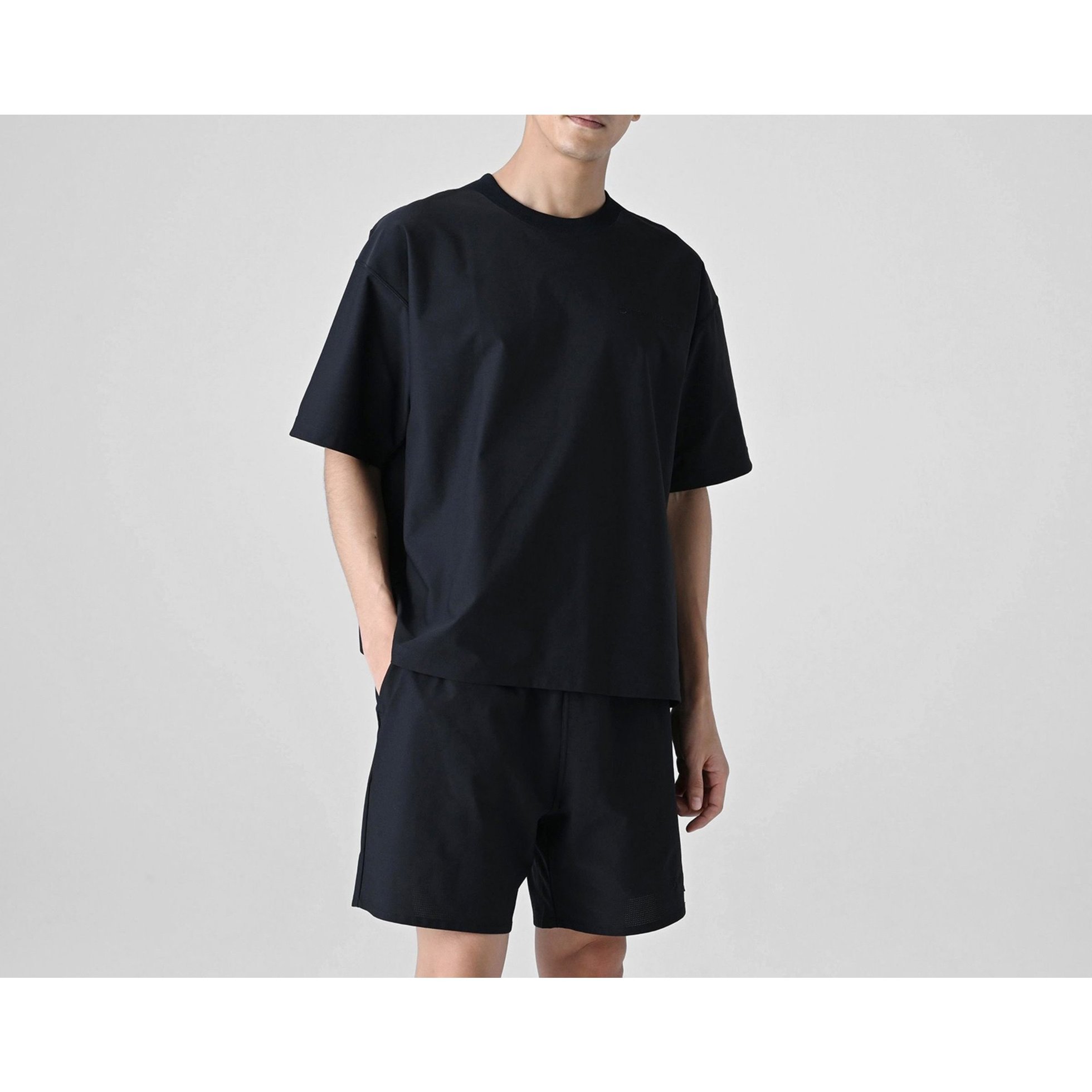 【ニューバランス/new balance / MEN】のMET24 Oversized Tee インテリア・キッズ・メンズ・レディースファッション・服の通販 founy(ファニー) 　ファッション　Fashion　メンズファッション　Fashion for Men　セットアップ　Set-Up, Coordinated Outfit　メッシュ　Mesh, Net Fabric　BKブラック|ID: prp329100004618974 ipo3291000000033120767