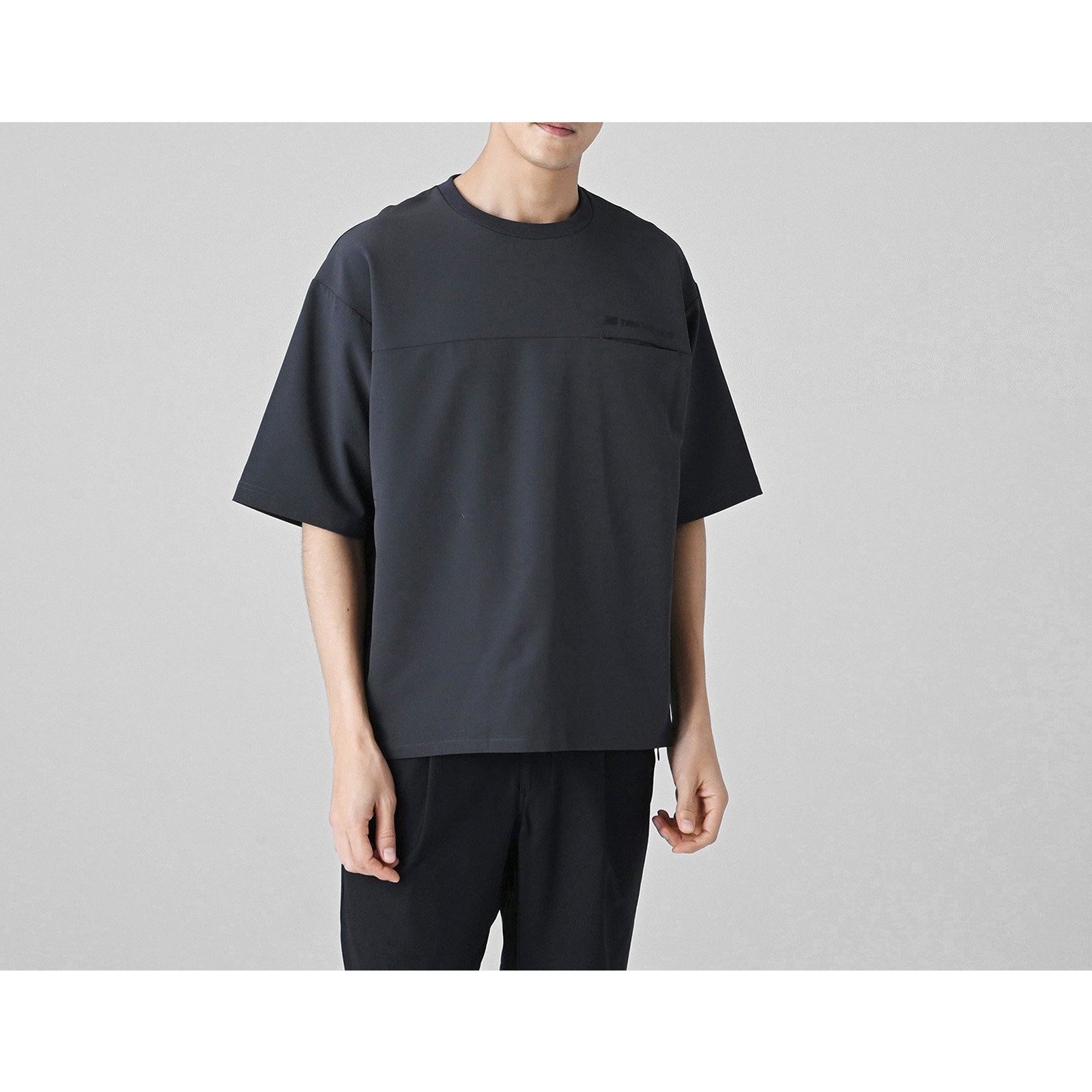【ニューバランス/new balance / MEN】のMET24 Woven Short SleeveTee 人気、トレンドファッション・服の通販 founy(ファニー) 　ファッション　Fashion　メンズファッション　Fashion for Men　ショート　Short, Short Length　ストレッチ　Stretch, Stretchy Fabric　スリーブ　Sleeve, Long Sleeve / Short Sleeve　フィット　Fit, Slim Fit　ポケット　Pocket, Pocket Detail　リラックス　Relax, Relaxed Fit　 other-1|ID: prp329100004619001 ipo3291000000033121170