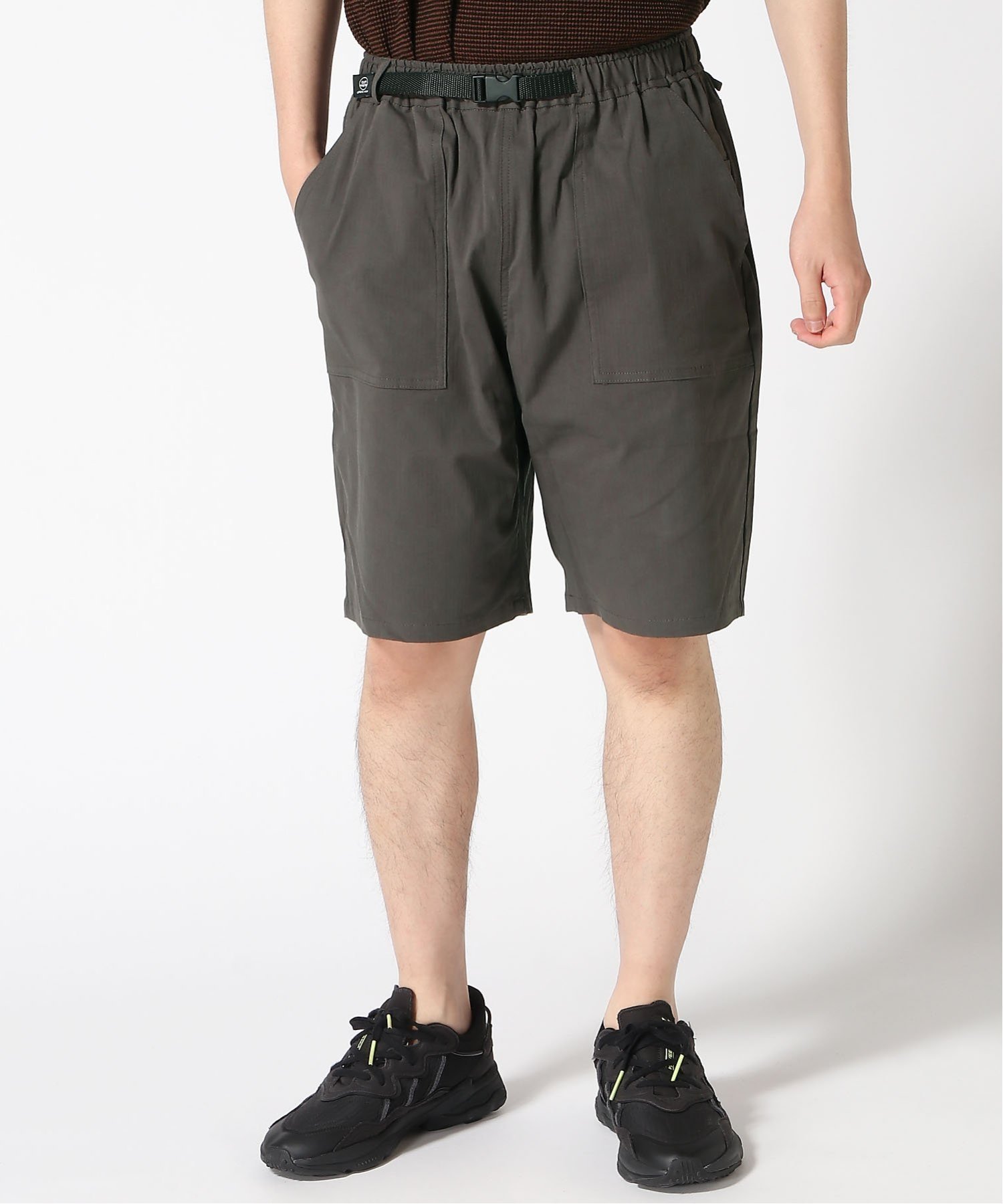 【ジムマスター/gym master / MEN】のgym master/ストレッチヘリンボーンショーツ インテリア・キッズ・メンズ・レディースファッション・服の通販 founy(ファニー) 　ファッション　Fashion　メンズファッション　Fashion for Men　おすすめ　Recommended / Our Picks　アウトドア　Outdoor Clothing　イエロー　Yellow　ショート　Short, Short Length　ストレッチ　Stretch, Stretchy Fabric　ハーフ　Half, Half-Length　ポケット　Pocket, Pocket Detail　メンズ　Men's, Menswear　ワイド　Wide, Wide Fit　エレガント 上品　Elegant　夏　Summer　春　Spring　S/S・春夏　SS, Spring/Summer, Warm Season　チャコールグレー|ID: prp329100004619336 ipo3291000000033127300