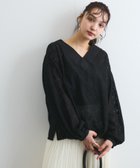 【クイーンズ コート/QUEENS COURT】のフラワーレースプルブラウス≪手洗い可能≫ 人気、トレンドファッション・服の通販 founy(ファニー) ファッション Fashion レディースファッション Fashion for Women トップス・カットソー Cut & Sew Tops シャツ・ブラウス・オフィスカジュアル Elegant Blouses & Button-Ups インナー Innerwear オレンジ Orange ガーリー Girly, Feminine Style テクスチャー Texture, Textured Fabric デコルテ Décolleté, Neckline パターン Pattern, Design Print フラワー Flower, Floral ポケット Pocket, Pocket Detail おすすめ Recommended / Our Picks thumbnail ブラック|ID: prp329100004620085 ipo3291000000033137248