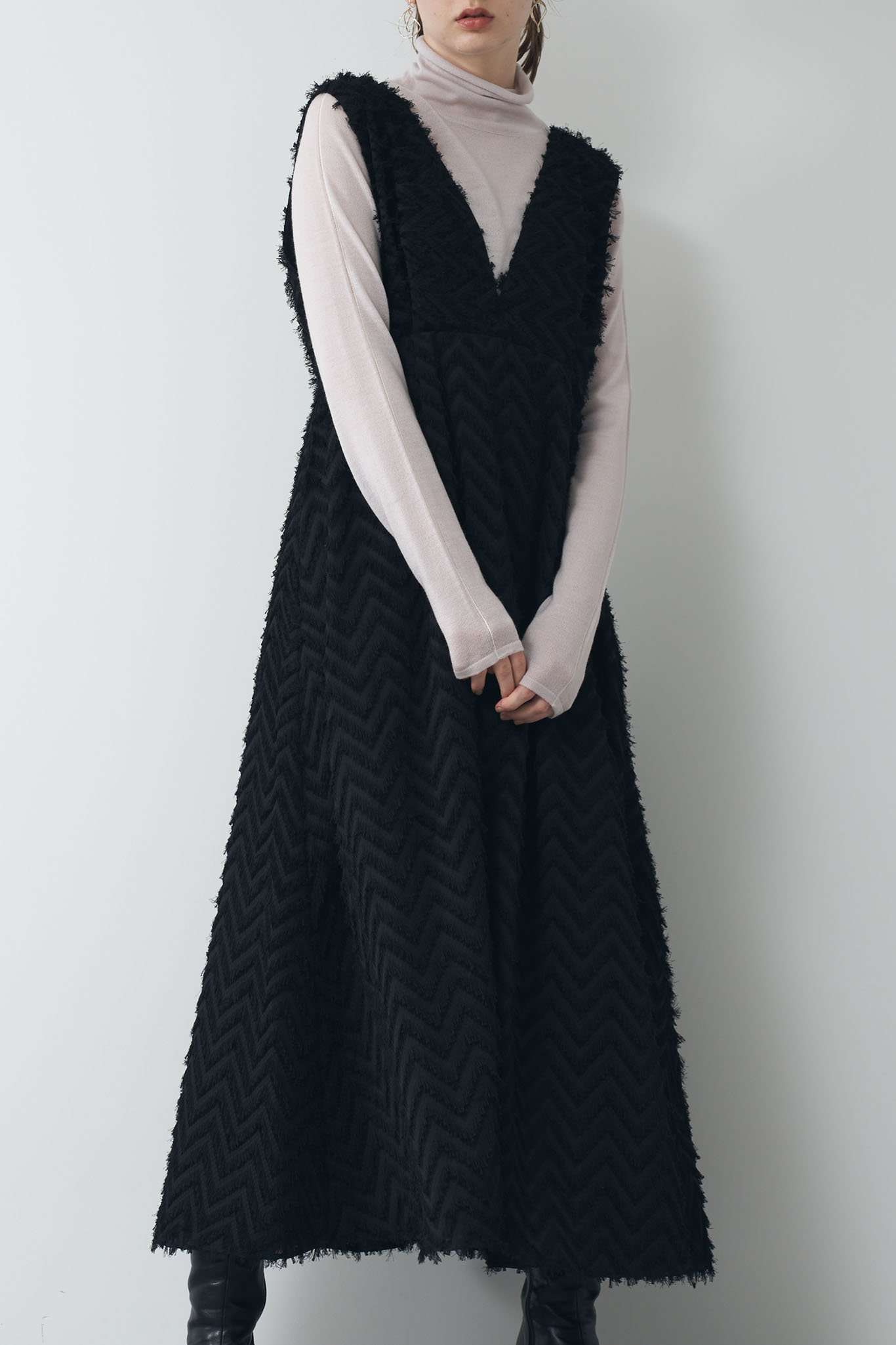 【その他のブランド/Other】のジャガードジャンパースカート 人気、トレンドファッション・服の通販 founy(ファニー) 　ファッション　Fashion　レディースファッション　Fashion for Women　スカート　Skirts　おすすめ　Recommended / Our Picks　インナー　Innerwear　ハイネック　High Neck, Mock Neck　フレア　Flare, Flared　フロント　Front, Front Design　エレガント 上品　Elegant　 other-1|ID: prp329100004620361 ipo3291000000033184375