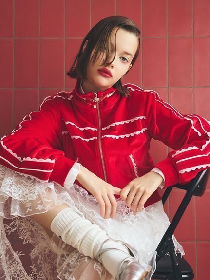 【ファーファー/FURFUR】のサイドレースベロアトラックジャケット インテリア・キッズ・メンズ・レディースファッション・服の通販 founy(ファニー) 　ファッション　Fashion　レディースファッション　Fashion for Women　アウター　Coat / Outerwear Collection　レディースジャケット・軽アウター　Jackets　インナー　Innerwear　ジャケット　Jacket, Outerwear　スカラップ　Scallop, Scalloped Edge　スポーティ　Sporty, Casual Athletic　ベロア　Velour, Soft Velvet　レース　Lace, Lace Fabric　RED[046]|ID: prp329100004620495 ipo3291000000033720177