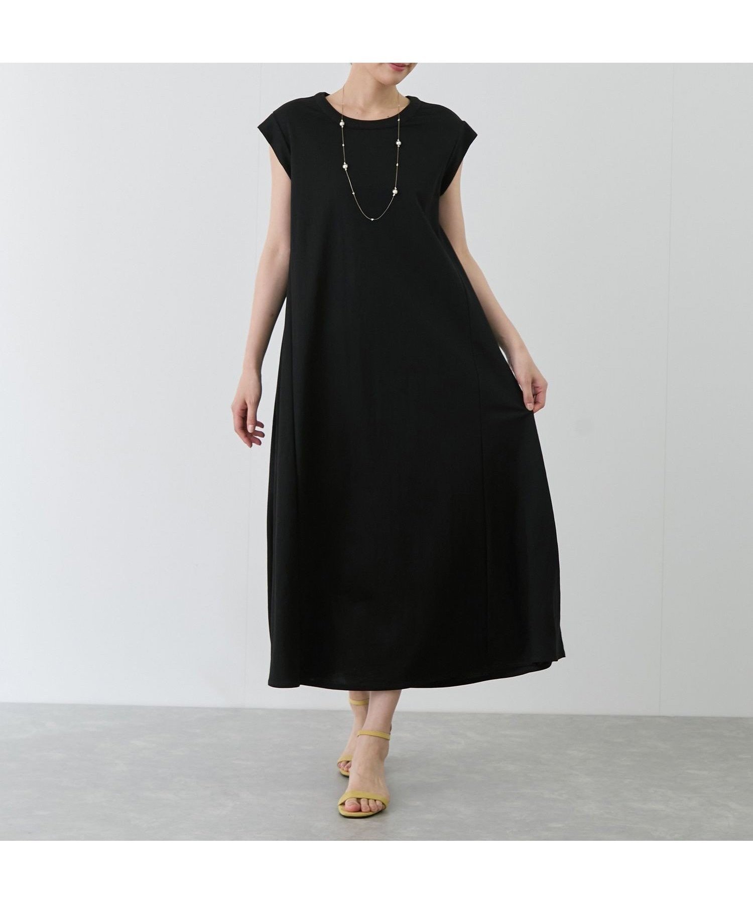 【ジャイロ/JAYRO】の鹿の子フレアワンピース 人気、トレンドファッション・服の通販 founy(ファニー) 　ファッション　Fashion　レディースファッション　Fashion for Women　ワンピース　Dresses　おすすめ　Recommended / Our Picks　なめらか　Smooth, Silky Texture　アクセサリー　Fashion Accessories　シンプル　Simple, Minimal　デニム　Denim, Jeans Material　ドレープ　Drape, Draping Fabric　フレア　Flare, Flared　ボトム　Bottoms, Lower Wear　ポケット　Pocket, Pocket Detail　リゾート　Resort, Vacation Style　エレガント 上品　Elegant　夏　Summer　帽子　Hat, Headwear　旅行　Travel　春　Spring　S/S・春夏　SS, Spring/Summer, Warm Season　楽ちん　Easy Fit, Comfortable　無地　Plain, Solid Color　鹿の子　Piqué, Kanoko Fabric　 other-1|ID: prp329100004620809 ipo3291000000033150633