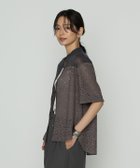 【コムサ/COMME CA】のリネンコードレース シャツブラウス 人気、トレンドファッション・服の通販 founy(ファニー) ファッション Fashion レディースファッション Fashion for Women トップス・カットソー Cut & Sew Tops シャツ・ブラウス・オフィスカジュアル Elegant Blouses & Button-Ups オケージョン Occasion Wear オーガンジー Organza Fabric 切替 Switching, Contrast Panel シアー Sheer, See-Through スカラップ Scallop, Scalloped Edge ダウン Down, Puffer デニム Denim, Jeans Material なめらか Smooth, Silky Texture フェミニン Feminine, Girly ベーシック Basic, Essential 半袖 Short Sleeve, Half Sleeve 羽織 Haori, Light Jacket ミックス Mix, Mixed Style モチーフ Motif, Design Theme ヨーク Yoke, Yoke Design リネン Linen, Linen Fabric リーフ Leaf, Botanical Leaf レース Lace, Lace Fabric ロールアップ Roll-Up, Cuffed Hem おすすめ Recommended / Our Picks 日本製 Made In Japan 夏 Summer エレガント 上品 Elegant thumbnail 08:チャコール|ID: prp329100004621525 ipo3291000000033575271