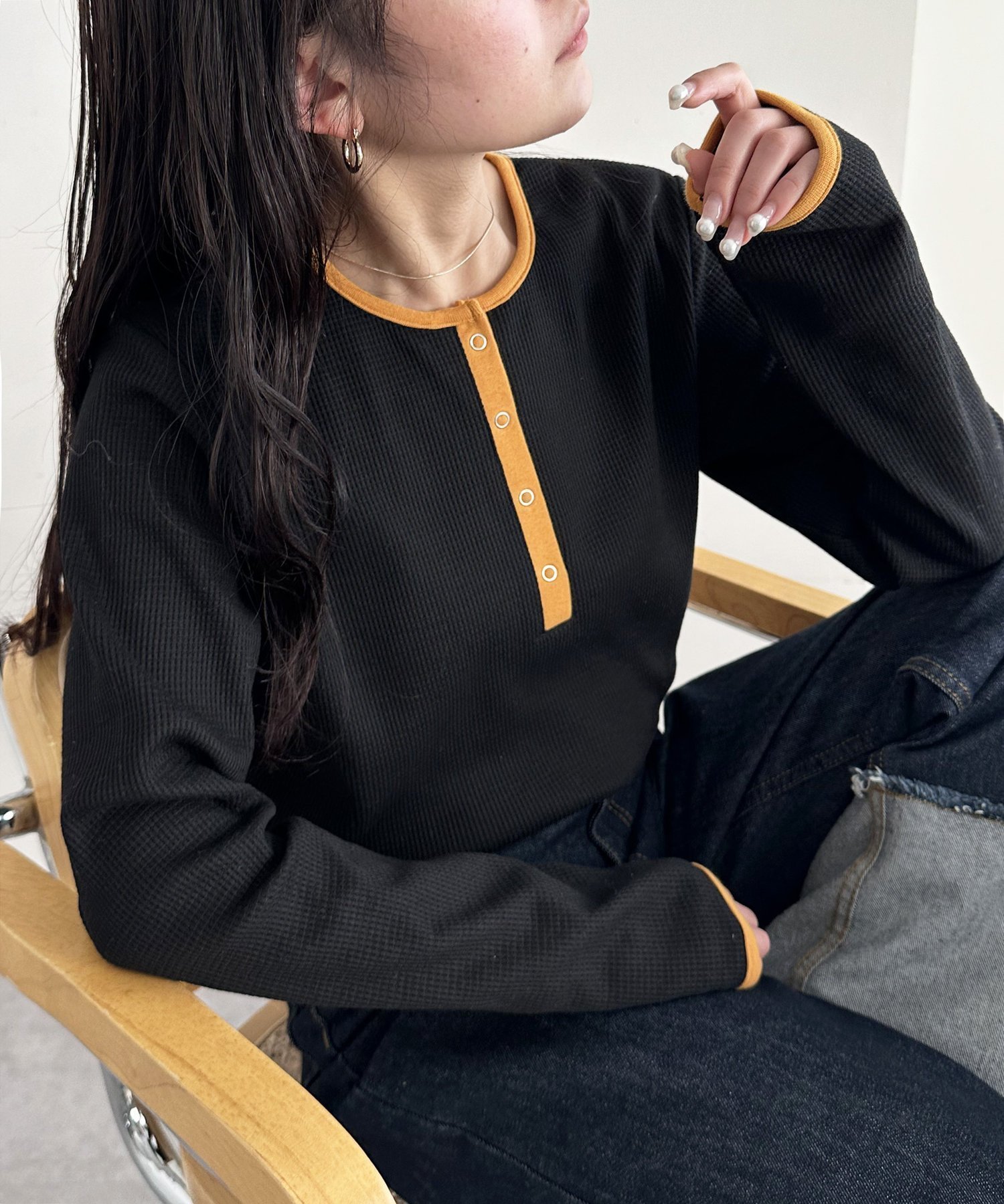 【ディスコート/Discoat】の【20色展開/インナー使いにも◎】ワッフルボーダー長袖Tシャツ《WEB限定》 インテリア・キッズ・メンズ・レディースファッション・服の通販 founy(ファニー) 　ファッション　Fashion　レディースファッション　Fashion for Women　トップス・カットソー　Cut & Sew Tops　シャツ・ブラウス・オフィスカジュアル　Elegant Blouses & Button-Ups　ロングTシャツ・Tシャツ　Longline T-Shirts & Tees　インナー　Innerwear　シンプル　Simple, Minimal　ボーダー　Border, Stripe　ワッフル　Waffle, Waffle Knit　長袖　Long Sleeve, Full Sleeve　ブラックその他3|ID: prp329100004621765 ipo3291000000033522769