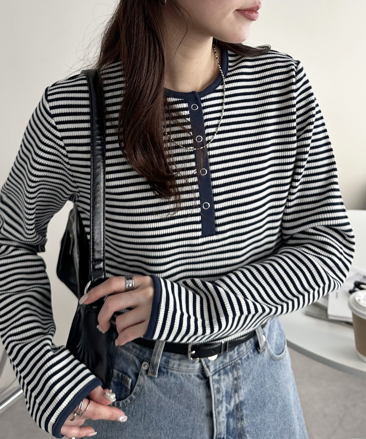 【ディスコート/Discoat】の【20色展開/インナー使いにも◎】ワッフルボーダー長袖Tシャツ《WEB限定》 インテリア・キッズ・メンズ・レディースファッション・服の通販 founy(ファニー) 　ファッション　Fashion　レディースファッション　Fashion for Women　トップス・カットソー　Cut & Sew Tops　シャツ・ブラウス・オフィスカジュアル　Elegant Blouses & Button-Ups　ロングTシャツ・Tシャツ　Longline T-Shirts & Tees　インナー　Innerwear　シンプル　Simple, Minimal　ボーダー　Border, Stripe　ワッフル　Waffle, Waffle Knit　長袖　Long Sleeve, Full Sleeve　ミッドナイトブルー|ID: prp329100004621765 ipo3291000000033598475