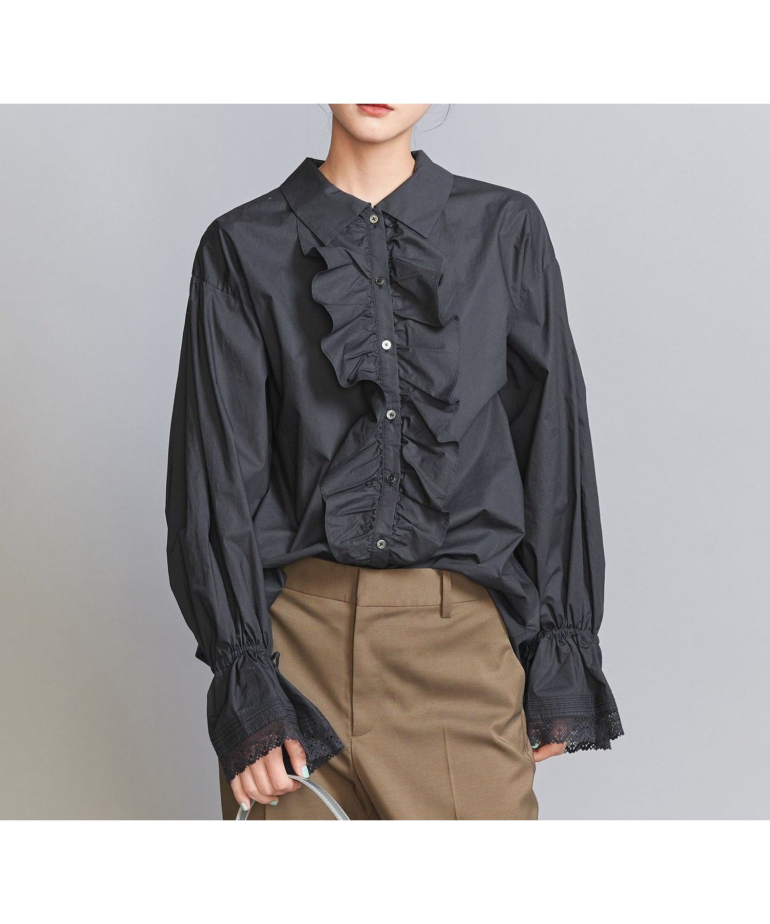 【ビューティ&ユース ユナイテッドアローズ/BEAUTY&YOUTH / UNITED ARROWS】のコットン フリル レーススリーブ シャツ 人気、トレンドファッション・服の通販 founy(ファニー) 　ファッション　Fashion　レディースファッション　Fashion for Women　トップス・カットソー　Cut & Sew Tops　シャツ・ブラウス・オフィスカジュアル　Elegant Blouses & Button-Ups　ウォッシュ　Washed Finish　スリーブ　Sleeve, Long Sleeve / Short Sleeve　デニム　Denim, Jeans Material　バランス　Balance, Style Balance　フリル　Frill, Ruffle　ボトム　Bottoms, Lower Wear　ルーズ　Loose, Oversized　レース　Lace, Lace Fabric　 other-1|ID: prp329100004621941 ipo3291000000033872154
