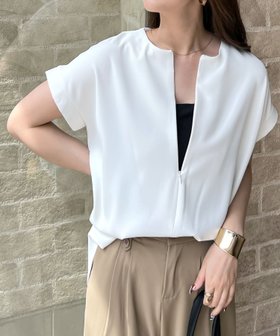 【フューティアランド/futier land】のファスナー付き前後2wayプルオーバー 人気、トレンドファッション・服の通販 founy(ファニー) ファッション Fashion レディースファッション Fashion for Women トップス・カットソー Cut & Sew Tops カジュアルプルオーバー・ニットトップス Pullovers & Knit Tops / Casual Pullovers インナー Innerwear 春 Spring キャミソール Camisole, Spaghetti Strap Top シンプル Simple, Minimal ジップ Zip, Zipper スラックス Slacks, Dress Pants デニム Denim, Jeans Material マーメイド Mermaid, Fishtail Silhouette ワイド Wide, Wide Fit S/S・春夏 SS, Spring/Summer, Warm Season おすすめ Recommended / Our Picks 夏 Summer |ID:prp329100004622375