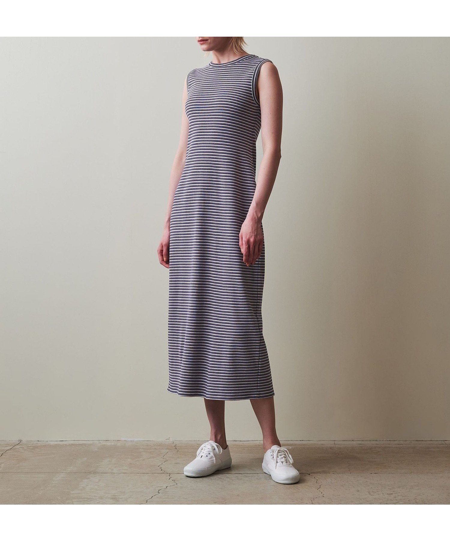 【ビューティ&ユース ユナイテッドアローズ/BEAUTY&YOUTH / UNITED ARROWS】のSteven Alan コットン ボーダー タンクトップ ワンピース インテリア・キッズ・メンズ・レディースファッション・服の通販 founy(ファニー) 　ファッション　Fashion　レディースファッション　Fashion for Women　ワンピース　Dresses　シェイプ　Shape, Slim Fit　スリット　Slit, Slit Detail　タンク　Tank Top, Sleeveless Top　フィット　Fit, Slim Fit　ボーダー　Border, Stripe　NAVY|ID: prp329100004622436 ipo3291000000033176831