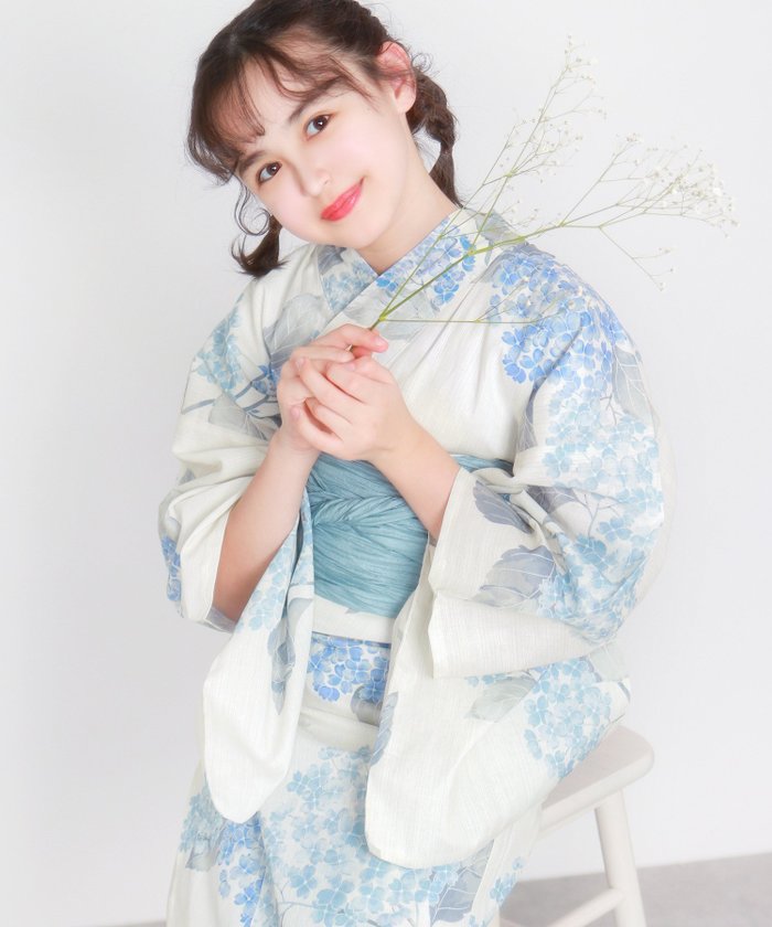 【その他のブランド/Other】の簡単着付け 浴衣 女の子 子供 セット( 浴衣 + 帯 + 下駄 + 腰紐2本 )レトロE インテリア・キッズ・メンズ・レディースファッション・服の通販 founy(ファニー) https://founy.com/ ファッション Fashion キッズファッション Fashion for Kids 定番 Standard, Basic Item |ID: prp329100004622507 ipo3291000000033508121