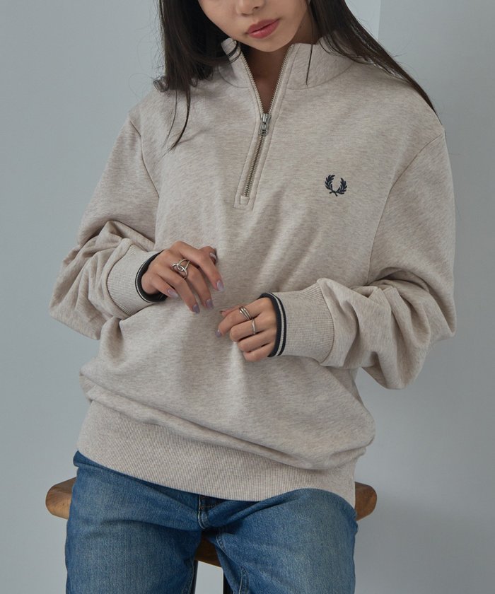 【カセットチャート/Cassette Chart】のFRED PERRY/Half Zip SweatShirt M3574 インテリア・キッズ・メンズ・レディースファッション・服の通販 founy(ファニー) https://founy.com/ ファッション Fashion レディースファッション Fashion for Women トップス・カットソー Cut & Sew Tops シャツ・ブラウス・オフィスカジュアル Elegant Blouses & Button-Ups レディースパーカー・カジュアルフーディー Casual Hoodies & Sweatshirts ロングTシャツ・Tシャツ Longline T-Shirts & Tees スウェット・クルーネックトップス Sweatshirts & Crewnecks / Relaxed Fit Sweat Tops アクセサリー Fashion Accessories インナー Innerwear 厚底 Platform Shoes 秋 Autumn 腕時計 Wristwatch カットソー Cut and Sewn Top カーゴパンツ Cargo Pants, Utility Pants キャップ Cap, Baseball Cap ジャケット Jacket, Outerwear スタイリッシュ Stylish, Fashionable スニーカー Sneakers, Trainers スポーツ Sports, Activewear セットアップ Set-Up, Coordinated Outfit チェーン Chain, Chain Strap デニム Denim, Jeans Material トレンド Trend, Trending Now 定番 Standard, Basic Item ネックレス Necklace, Pendant Necklace 人気 Popular, Best Seller ハーフ Half, Half-Length フロント Front, Front Design ブレスレット Bracelet, Wristband ボトム Bottoms, Lower Wear |ID: prp329100004622538 ipo3291000000033453907