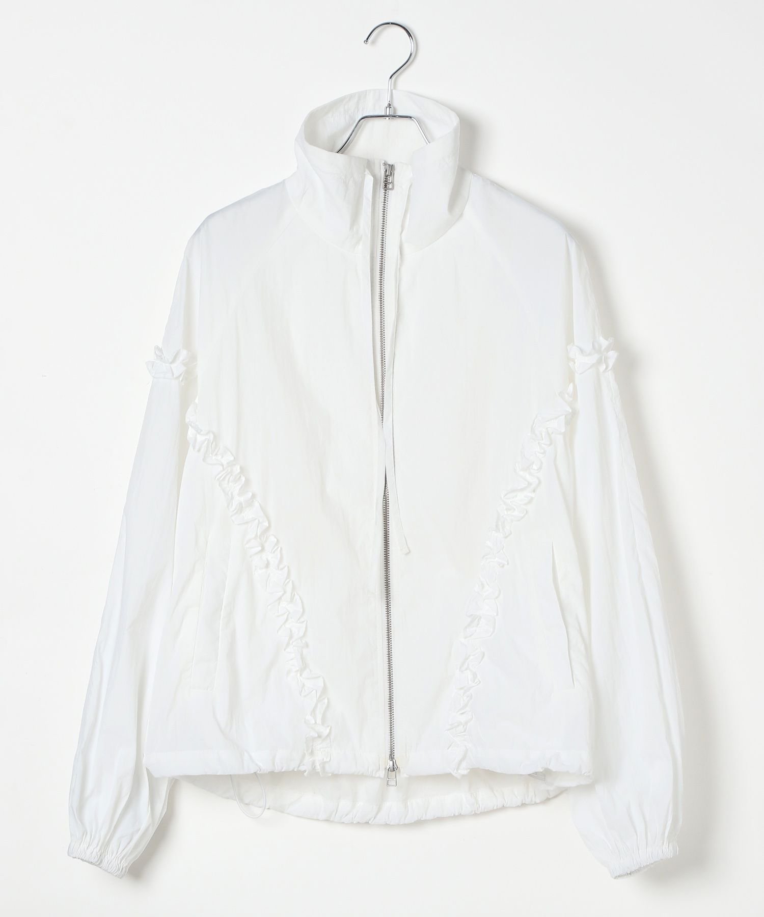 【ヘザー/Heather】のアソートフリルナイロンブルゾン 人気、トレンドファッション・服の通販 founy(ファニー) 　ファッション　Fashion　レディースファッション　Fashion for Women　アウター　Coat / Outerwear Collection　ブルゾンジャケット・スポーティアウター　Blouson Jackets　おすすめ　Recommended / Our Picks　シンプル　Simple, Minimal　トレンド　Trend, Trending Now　ドット　Polka Dot, Dot Pattern　フェミニン　Feminine, Girly　フリル　Frill, Ruffle　ブルゾン　Blouson, Bomber Jacket　A/W・秋冬　Autumn/Winter　軽量　Lightweight, Ultra Light　 other-1|ID: prp329100004622643 ipo3291000000033180979