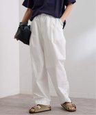 【フレームワーク/FRAMeWORK】の≪追加≫コットンイージータックバレルパンツ 人気、トレンドファッション・服の通販 founy(ファニー) ファッション Fashion レディースファッション Fashion for Women パンツ Pants & Trousers ツイル Twist, Twisted Detail テーパード Tapered, Tapered Pants パッチ Patch, Appliqué ポケット Pocket, Pocket Detail 再入荷 Restock / Back in Stock thumbnail ホワイト|ID: prp329100004623047 ipo3291000000033606748