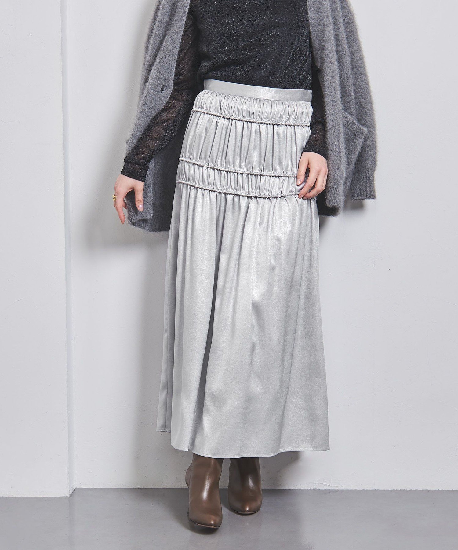 【その他のブランド/Other】のメタリック サテン ロングスカート 人気、トレンドファッション・服の通販 founy(ファニー) 　ファッション　Fashion　レディースファッション　Fashion for Women　スカート　Skirts　ロングスカート　Long Skirts / Maxi & Midi Skirts　おすすめ　Recommended / Our Picks　エレガント 上品　Elegant　ギャザー　Gathered, Ruffled　コーティング　Coating, Coated Finish　サテン　Satin, Glossy Fabric　ストレッチ　Stretch, Stretchy Fabric　ドレープ　Drape, Draping Fabric　ミドル　Middle Length, Mid Height　ロング　Long, Long-Length　切替　Switching, Contrast Panel　 other-1|ID: prp329100004623209 ipo3291000000033190780