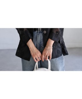 【リベリー/Riberry】の花柄刺繍シアーテーラードジャケット 人気、トレンドファッション・服の通販 founy(ファニー) ファッション Fashion レディースファッション Fashion for Women アウター Coat / Outerwear Collection レディースジャケット・軽アウター Jackets テーラードジャケット / 通勤・きれいめスタイル Tailored Jackets & Blazers 春 Spring キャミソール Camisole, Spaghetti Strap Top コンパクト Compact, Small Size シアー Sheer, See-Through シンプル Simple, Minimal ジャケット Jacket, Outerwear スラックス Slacks, Dress Pants タンク Tank Top, Sleeveless Top デニム Denim, Jeans Material フラワー Flower, Floral リネン Linen, Linen Fabric レース Lace, Lace Fabric おすすめ Recommended / Our Picks エレガント 上品 Elegant |ID:prp329100004623263
