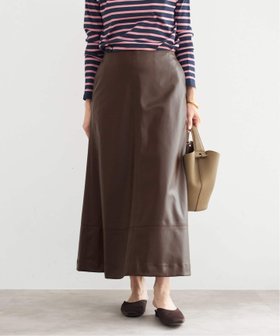 【イエナ/IENA】のフェイクレザーフレアスカート 人気、トレンドファッション・服の通販 founy(ファニー) ファッション Fashion レディースファッション Fashion for Women スカート Skirts Aライン・フレアスカート A-Line & Flared Skirts 2025年 2025 2025春夏・S/S Spring/Summer 2025 SS25 トレンド Trend, Trending Now ドレープ Drape, Draping Fabric フェイクレザー Faux Leather, PU Leather フェミニン Feminine, Girly フレア Flare, Flared 切替 Switching, Contrast Panel |ID:prp329100004623313