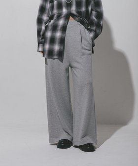 【レプシィム ローリーズファーム/LEPSIM LOWRYS FARM】のタックスウェットパンツAW 人気、トレンドファッション・服の通販 founy(ファニー) ファッション Fashion レディースファッション Fashion for Women パンツ Pants & Trousers おすすめ Recommended / Our Picks ストレート Straight, Straight Cut トレンド Trend, Trending Now ループ Loop, Loop Knit ワイド Wide, Wide Fit |ID:prp329100004623536