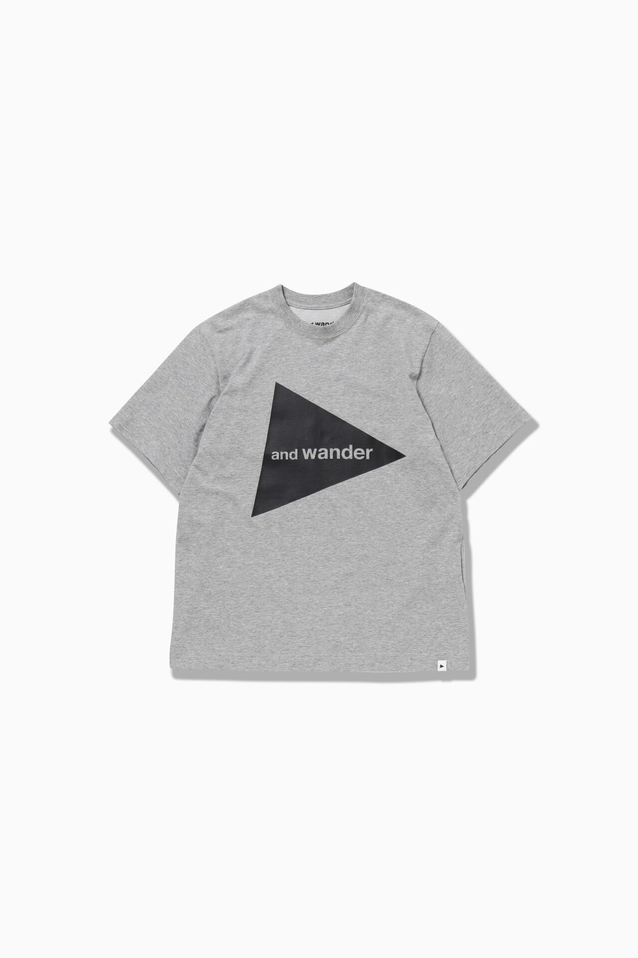 【アンドワンダー/and wander】のand wander logo SS T 人気、トレンドファッション・服の通販 founy(ファニー) 　ファッション　Fashion　レディースファッション　Fashion for Women　 other-1|ID: prp329100004623740 ipo3291000000033198146