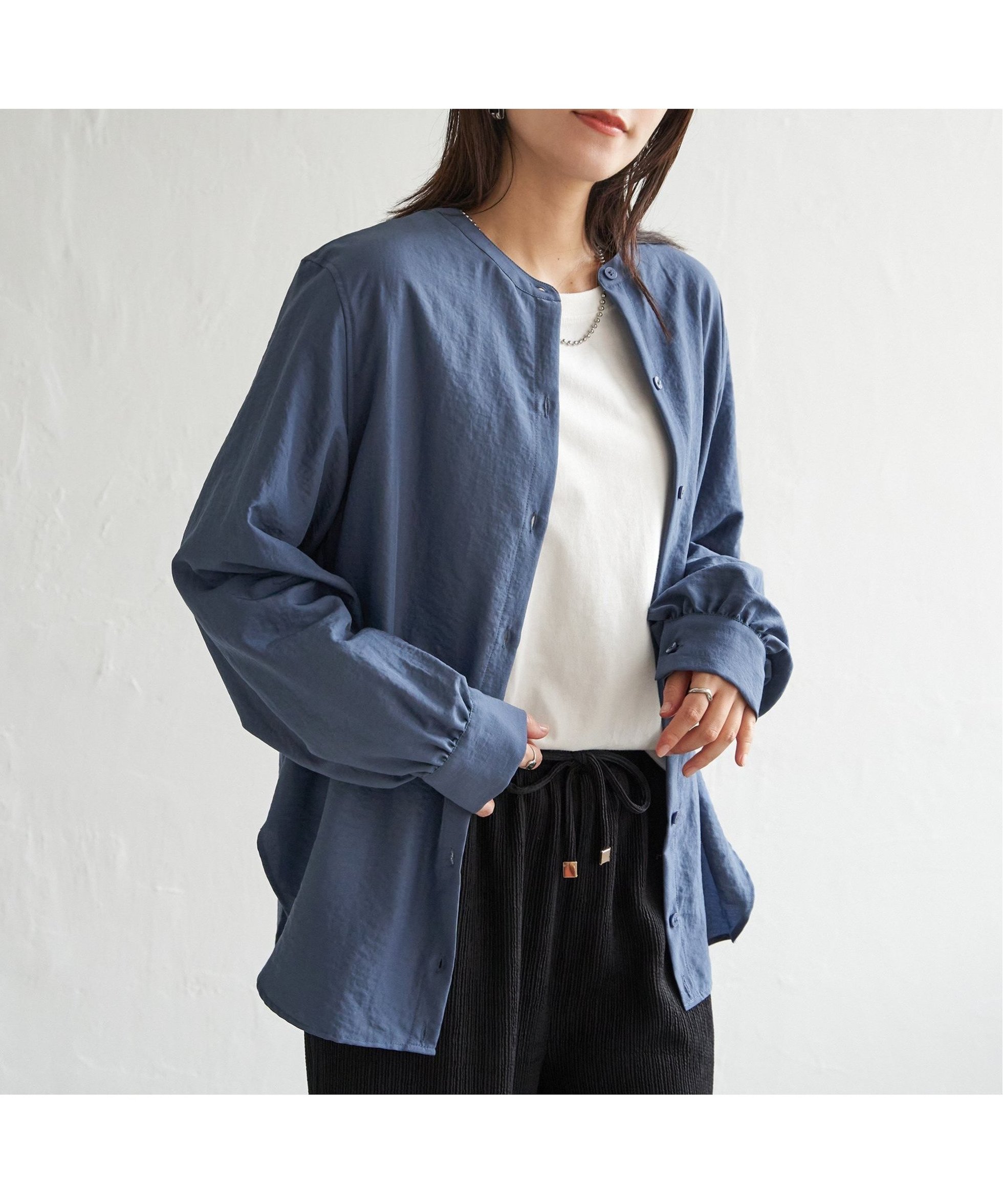 【イッカ/ikka】の【親子コーデ】マルチWAYバンドカラーシャツ インテリア・キッズ・メンズ・レディースファッション・服の通販 founy(ファニー) 　ファッション　Fashion　レディースファッション　Fashion for Women　トップス・カットソー　Cut & Sew Tops　シャツ・ブラウス・オフィスカジュアル　Elegant Blouses & Button-Ups　おすすめ　Recommended / Our Picks　ブラウジング　Blouson Silhouette, Cinched Waist　ブルー|ID: prp329100004623743 ipo3291000000033198191