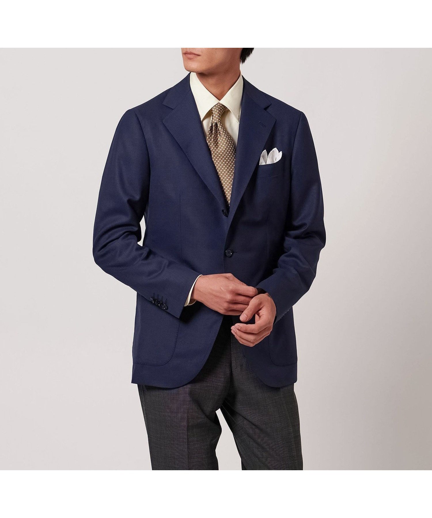 【ユナイテッドアローズ/UNITED ARROWS / MEN】のファンシーウィーブ シングル3ボタン ジャケット LIGHT S-MODEL -防しわ- 人気、トレンドファッション・服の通販 founy(ファニー) 　ファッション　Fashion　メンズファッション　Fashion for Men　軽量　Lightweight, Ultra Light　ショルダー　Shoulder, Shoulder Strap　シルク　Silk, 100% Silk　ジャケット　Jacket, Outerwear　スタンダード　Standard, Basic　スポーティ　Sporty, Casual Athletic　スーツ　Suit, Formalwear　ダウン　Down, Puffer　ドレス　Dress, One-Piece　定番　Standard, Basic Item　バランス　Balance, Style Balance　パッチ　Patch, Appliqué　フロント　Front, Front Design　プリーツ　Pleats, Pleated　ポケット　Pocket, Pocket Detail　モダン　Modern, Contemporary　おすすめ　Recommended / Our Picks　夏　Summer　 other-1|ID: prp329100004623763 ipo3291000000033574965
