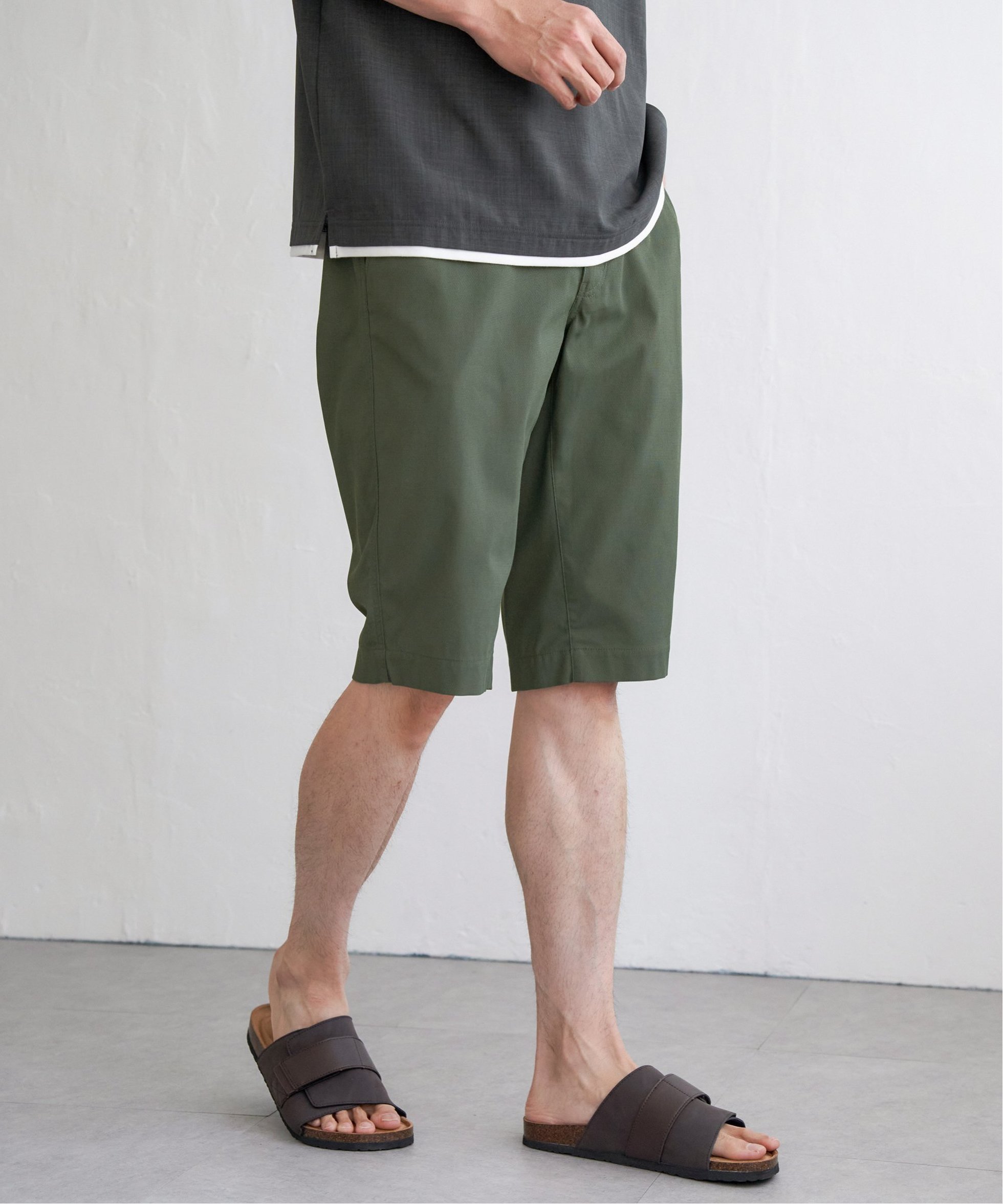 【イッカ/ikka / MEN】の【親子コーデ】6.5分丈ドビーイージーハーフパンツ インテリア・キッズ・メンズ・レディースファッション・服の通販 founy(ファニー) 　ファッション　Fashion　メンズファッション　Fashion for Men　ボトムス　Bottoms　ハーフパンツ・ショートパンツ　Shorts & Half Pants　おすすめ　Recommended / Our Picks　シャーリング　Shirring, Ruched　リラックス　Relax, Relaxed Fit　オリーブ|ID: prp329100004623839 ipo3291000000033199387