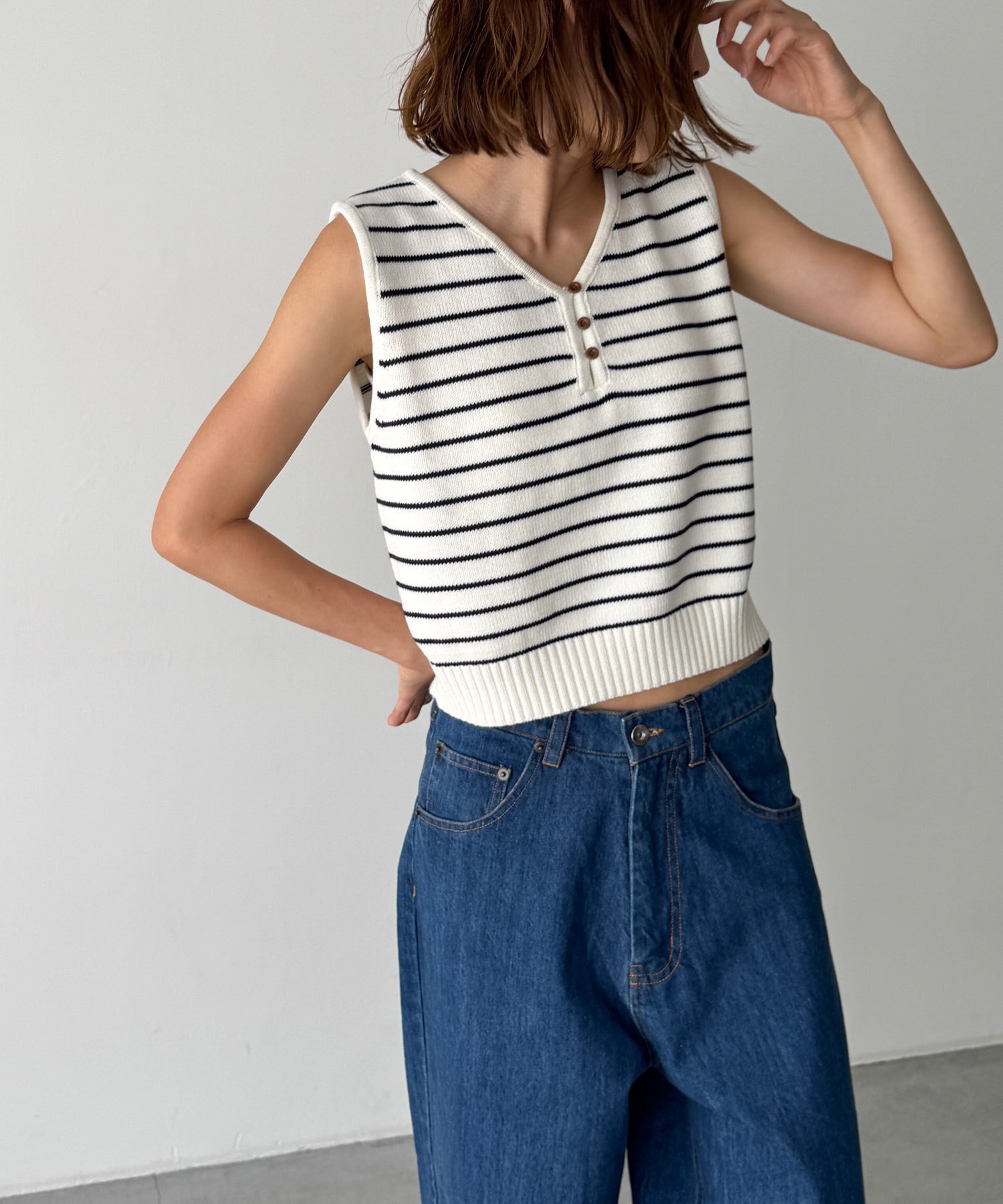 【キャナルジーン/CANAL JEAN】のEl mar ビスコースボーダーニットタンク インテリア・キッズ・メンズ・レディースファッション・服の通販 founy(ファニー) 　ファッション　Fashion　レディースファッション　Fashion for Women　トップス・カットソー　Cut & Sew Tops　ニット　Knit Tops & Sweaters　おすすめ　Recommended / Our Picks　デコルテ　Décolleté, Neckline　バランス　Balance, Style Balance　ボトム　Bottoms, Lower Wear　ボーダー　Border, Stripe　アイボリー|ID: prp329100004623870 ipo3291000000033199662