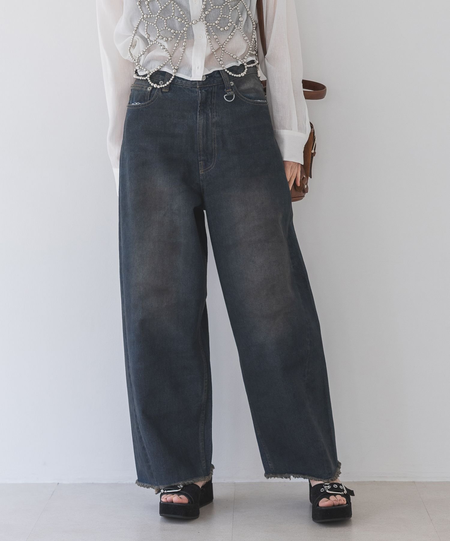 【ジーナシス/JEANASiS】のグランジカーブデニム インテリア・キッズ・メンズ・レディースファッション・服の通販 founy(ファニー) 　ファッション　Fashion　レディースファッション　Fashion for Women　おすすめ　Recommended / Our Picks　カットソー　Cut and Sewn Top　コンパクト　Compact, Small Size　デニム　Denim, Jeans Material　トレンド　Trend, Trending Now　ビンテージ　Vintage, Retro Style　ルーズ　Loose, Oversized　ワンウォッシュ|ID: prp329100004624031 ipo3291000000033201813