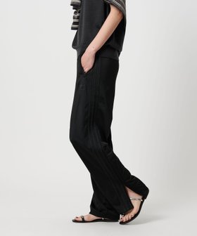 【ビューティ&ユース ユナイテッドアローズ/BEAUTY&YOUTH / UNITED ARROWS】 adidas Originals ファイヤーバードトラックパンツ人気、トレンドファッション・服の通販 founy(ファニー) ファッション Fashion レディースファッション Fashion for Women パンツ Pants & Trousers カッティング Cutting Detail クラシック Classic, Timeless Style 今季 This Season, Current Season ジャケット Jacket, Outerwear スニーカー Sneakers, Trainers スポーツ Sports, Activewear スポーティ Sporty, Casual Athletic ドローコード Drawcord, Drawstring Cord フィット Fit, Slim Fit ミックス Mix, Mixed Style モダン Modern, Contemporary おすすめ Recommended / Our Picks |ID:prp329100004624043