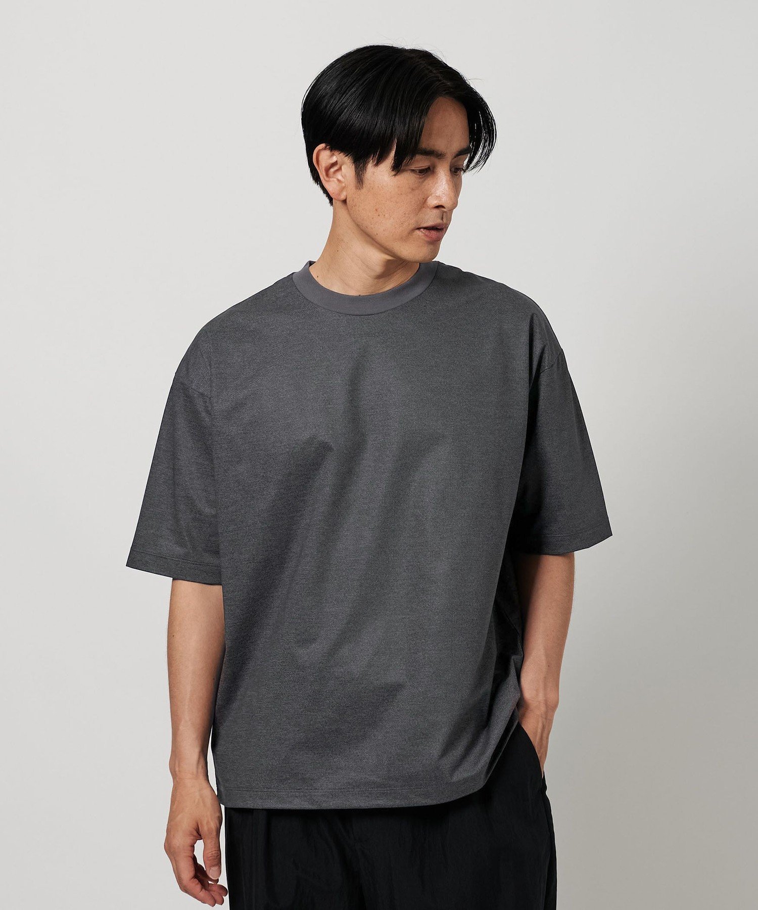 【ビューティ&ユース ユナイテッドアローズ/BEAUTY&YOUTH / UNITED ARROWS / MEN】のグリッド ドッツ アジャスト クルーネック Tシャツ インテリア・キッズ・メンズ・レディースファッション・服の通販 founy(ファニー) 　ファッション　Fashion　メンズファッション　Fashion for Men　シンプル　Simple, Minimal　スタンダード　Standard, Basic　スピンドル　Spindle, Drawcord　トラベル　Travel, Travel Gear　トレンド　Trend, Trending Now　ドット　Polka Dot, Dot Pattern　プリント　Print, Printed Pattern　ベーシック　Basic, Essential　ワイド　Wide, Wide Fit　おすすめ　Recommended / Our Picks　夏　Summer　旅行　Travel　エレガント 上品　Elegant　DK.GRAY|ID: prp329100004624184 ipo3291000000033204801