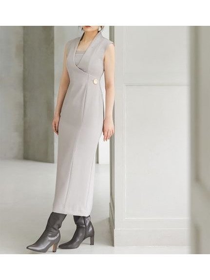 【スナイデル/SNIDEL】のレイヤードライクジレワンピース インテリア・キッズ・メンズ・レディースファッション・服の通販 founy(ファニー) 　ファッション　Fashion　レディースファッション　Fashion for Women　アウター　Coat / Outerwear Collection　インナー　Innerwear　ウェーブ　Wavy Pattern　今季　This Season, Current Season　シアー　Sheer, See-Through　ストレート　Straight, Straight Cut　ドッキング　Docking, Mixed Material　人気　Popular, Best Seller　フロント　Front, Front Design　メタル　Metal, Metal Parts　おすすめ　Recommended / Our Picks　GBEG[034]|ID: prp329100004624338 ipo3291000000033207142