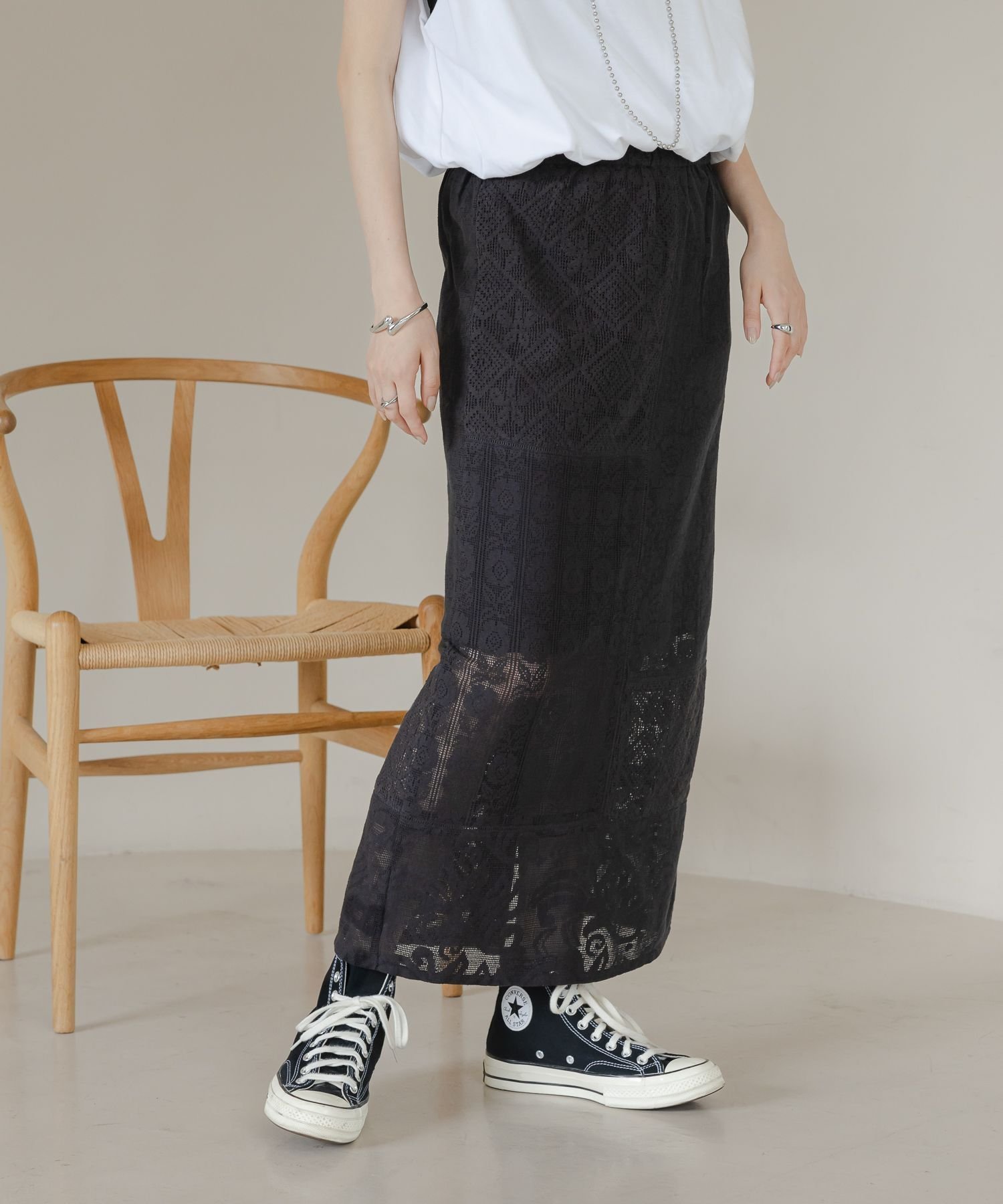 【ローリーズファーム/LOWRYS FARM】のパッチワークレーススカート インテリア・キッズ・メンズ・レディースファッション・服の通販 founy(ファニー) 　ファッション　Fashion　レディースファッション　Fashion for Women　スカート　Skirts　おすすめ　Recommended / Our Picks　インド　Indian Textile　タイトスカート　Pencil Skirt, Tight Skirt　デニム　Denim, Jeans Material　パッチワーク　Patchwork, Mixed Fabric　フレア　Flare, Flared　ボトム　Bottoms, Lower Wear　レース　Lace, Lace Fabric　ブラック09|ID: prp329100004624893 ipo3291000000033220276