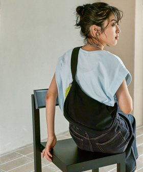 【レプシィム ローリーズファーム/LEPSIM LOWRYS FARM】の撥水ソフトショルダー 人気、トレンドファッション・服の通販 founy(ファニー) ファッション Fashion レディースファッション Fashion for Women おすすめ Recommended / Our Picks オレンジ Orange キーホルダー Keychain, Key Holder ショルダー Shoulder, Shoulder Strap チャーム Charm, Pendant |ID:prp329100004624933
