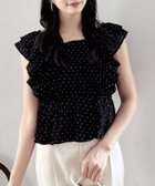 【イング/INGNI】の【WEB限定】フリルペプラムブラウス 人気、トレンドファッション・服の通販 founy(ファニー) ファッション Fashion レディースファッション Fashion for Women トップス・カットソー Cut & Sew Tops シャツ・ブラウス・オフィスカジュアル Elegant Blouses & Button-Ups インナー Innerwear シアー Sheer, See-Through シャーリング Shirring, Ruched シューズ Shoes, Footwear スマホ Smartphone, Mobile Device スラックス Slacks, Dress Pants ダウン Down, Puffer チェーン Chain, Chain Strap デニム Denim, Jeans Material ドット Polka Dot, Dot Pattern 定番 Standard, Basic Item ノースリーブ Sleeveless, No-Sleeve バレエ Ballet, Ballet Style フリル Frill, Ruffle ペプラム Peplum, Flared Hem マーメイド Mermaid, Fishtail Silhouette ロマンティック Romantic, Feminine Style ロング Long, Long-Length おすすめ Recommended / Our Picks エレガント 上品 Elegant thumbnail クロ/ドット|ID: prp329100004625171 ipo3291000000033422812