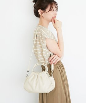 【ルクールブラン/le.coeur blanc】のMILLELA FIRENZEギャザーショルダーバッグ 人気、トレンドファッション・服の通販 founy(ファニー) ファッション Fashion レディースファッション Fashion for Women バッグ Bags おすすめ Recommended / Our Picks ギャザー Gathered, Ruffled トレンド Trend, Trending Now フェミニン Feminine, Girly 財布 Wallet, Purse |ID:prp329100004625757