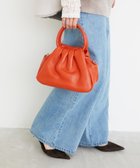 【ルクールブラン/le.coeur blanc】のMILLELA FIRENZEギャザーショルダーバッグ 人気、トレンドファッション・服の通販 founy(ファニー) ファッション Fashion レディースファッション Fashion for Women バッグ Bags おすすめ Recommended / Our Picks ギャザー Gathered, Ruffled トレンド Trend, Trending Now フェミニン Feminine, Girly 財布 Wallet, Purse thumbnail オレンジ|ID: prp329100004625757 ipo3291000000033236515