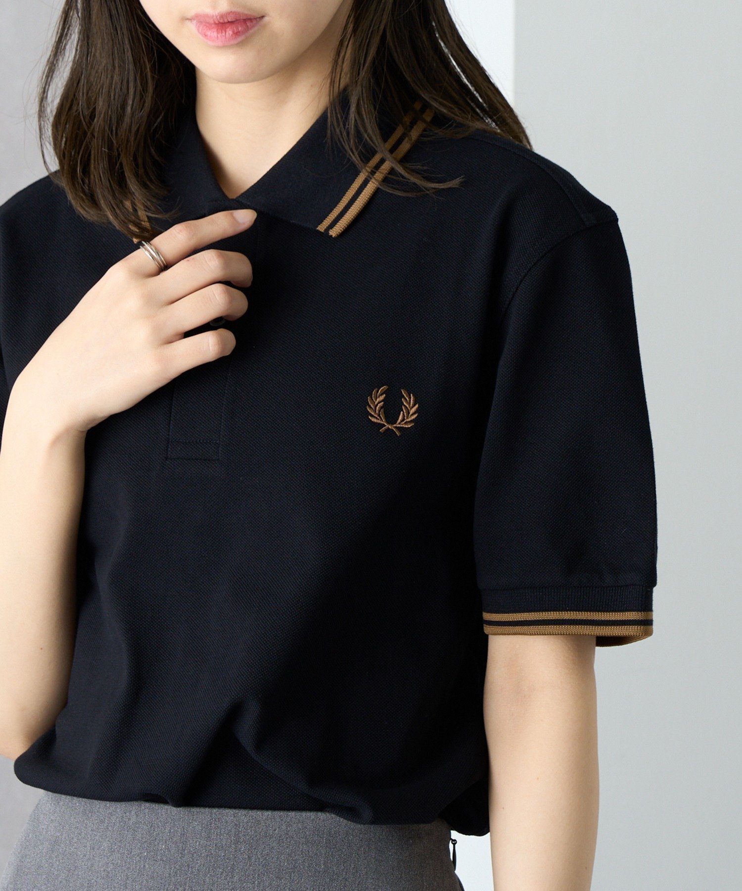 【カセットチャート/Cassette Chart】のFRED PERRY/The Twin Topped Fred Perry Shirt M3600 インテリア・キッズ・メンズ・レディースファッション・服の通販 founy(ファニー) 　ファッション　Fashion　レディースファッション　Fashion for Women　トップス・カットソー　Cut & Sew Tops　シャツ・ブラウス・オフィスカジュアル　Elegant Blouses & Button-Ups　トレンド　Trend, Trending Now　人気　Popular, Best Seller　フォーマル　Formal, Dressy　ポロシャツ　Polo Shirt, Collared Tee　モッズコート　Mods Coat, Military Parka　ワンポイント　One Point, Statement Accent　再入荷　Restock / Back in Stock　おすすめ　Recommended / Our Picks　エレガント 上品　Elegant　BLK6|ID: prp329100004626104 ipo3291000000033484541