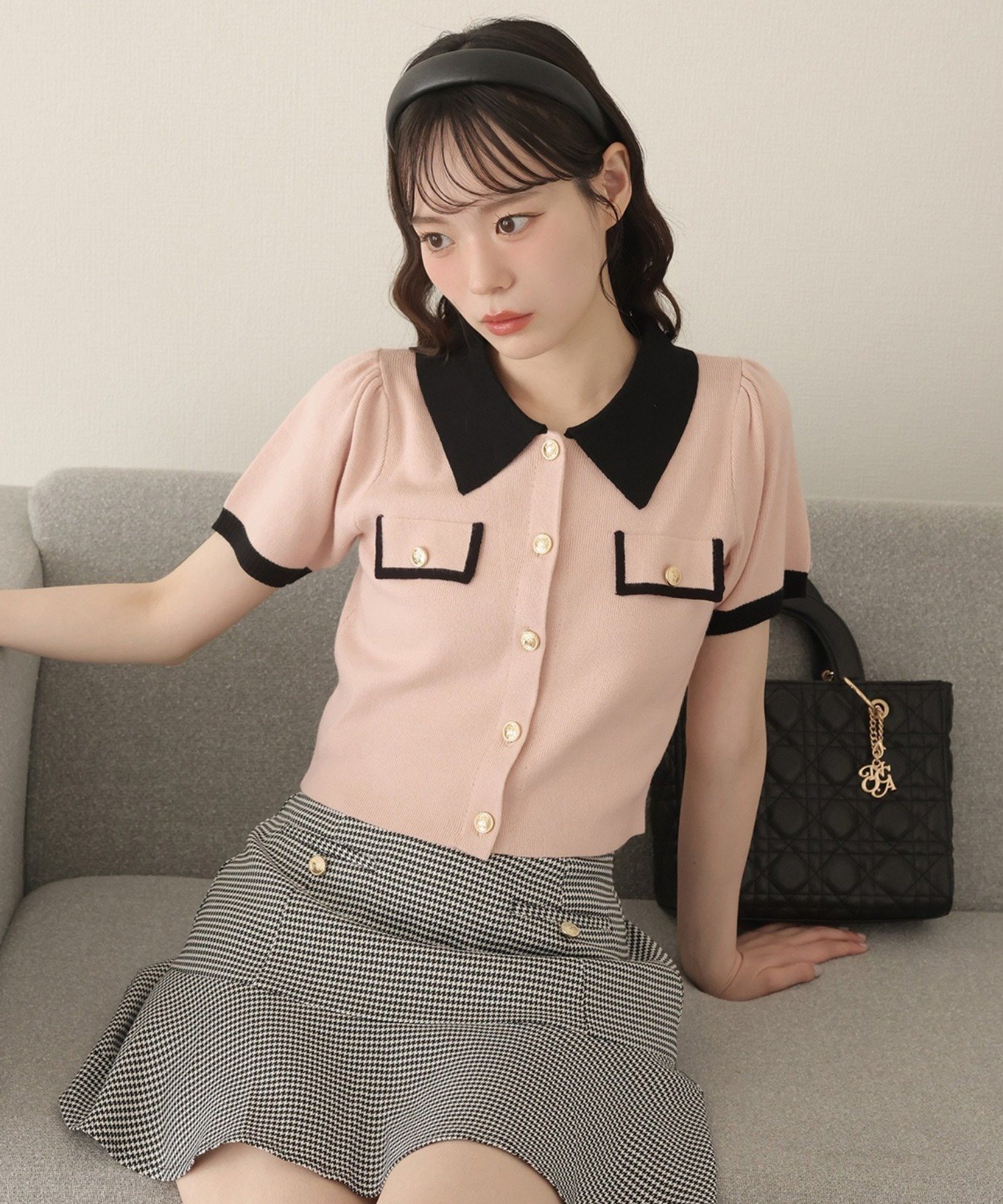 【ナイスクラップ/NICE CLAUP】の金ボタン配色衿ニットトップス 人気、トレンドファッション・服の通販 founy(ファニー) 　ファッション　Fashion　レディースファッション　Fashion for Women　トップス・カットソー　Cut & Sew Tops　ニット　Knit Tops & Sweaters　おすすめ　Recommended / Our Picks　クラシカル　Classical, Vintage-Inspired　デニム　Denim, Jeans Material　フィット　Fit, Slim Fit　フレア　Flare, Flared　ボトム　Bottoms, Lower Wear　半袖　Short Sleeve, Half Sleeve　 other-1|ID: prp329100004626128 ipo3291000000033631149