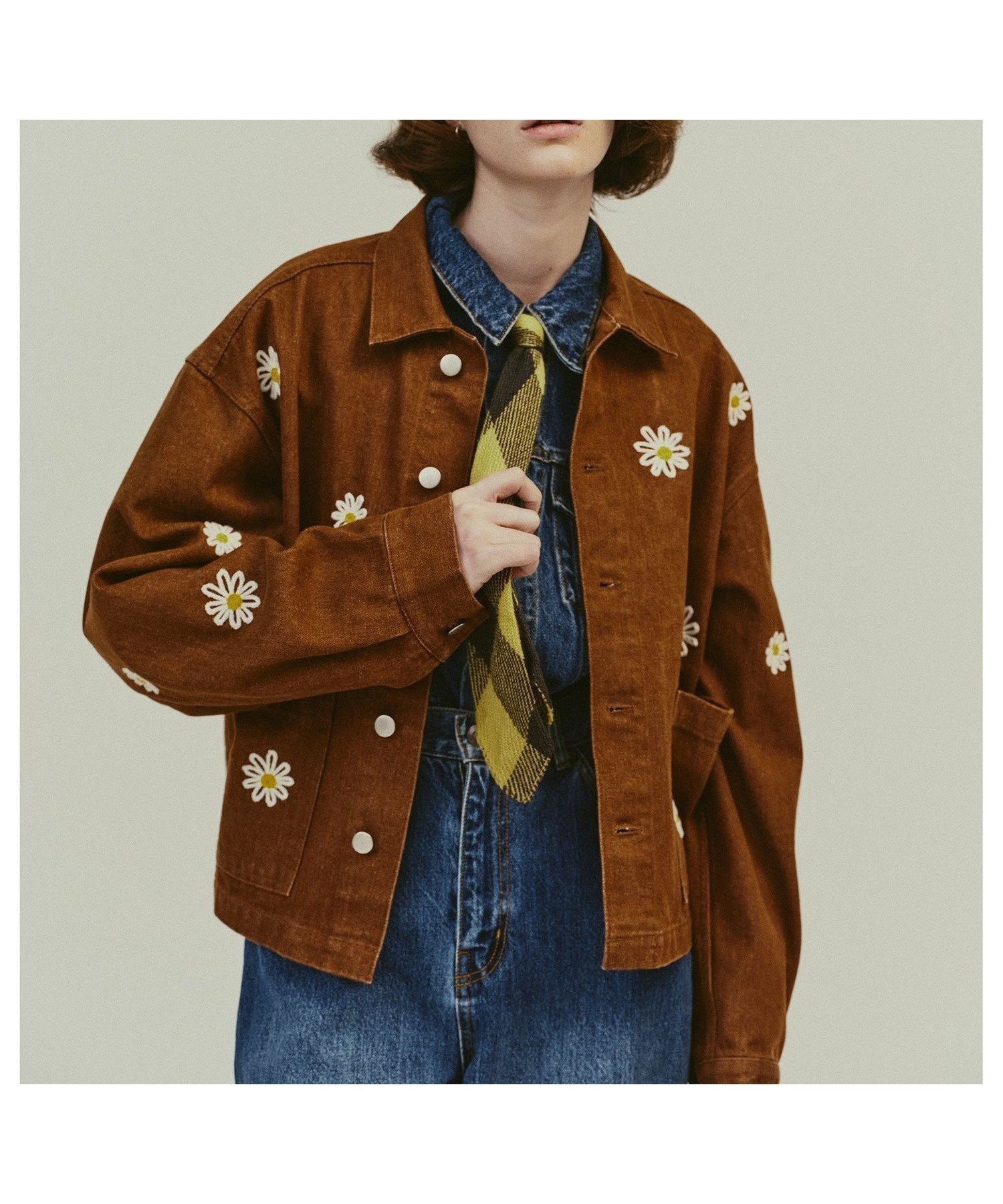 【ビーミングライフストアバイビームス/B:MING LIFE STORE by BEAMS】のambiance / Embroidery Jacket(S~M) Gジャン 春アウター 25SS セットアップ おしゃれ 刺繍 トレンド ウォッシャブル インテリア・キッズ・メンズ・レディースファッション・服の通販 founy(ファニー) 　ファッション　Fashion　レディースファッション　Fashion for Women　アウター　Coat / Outerwear Collection　レディースジャケット・軽アウター　Jackets　ウォッシャブル　Machine Washable　春　Spring　ジャケット　Jacket, Outerwear　スウェット / スエット　Sweatshirt, Sweatwear　セットアップ　Set-Up, Coordinated Outfit　デニム　Denim, Jeans Material　トレンド　Trend, Trending Now　フラワー　Flower, Floral　おすすめ　Recommended / Our Picks　2025年　2025　2025春夏・S/S　Spring/Summer 2025 SS25　BROWN|ID: prp329100004626190 ipo3291000000033242743
