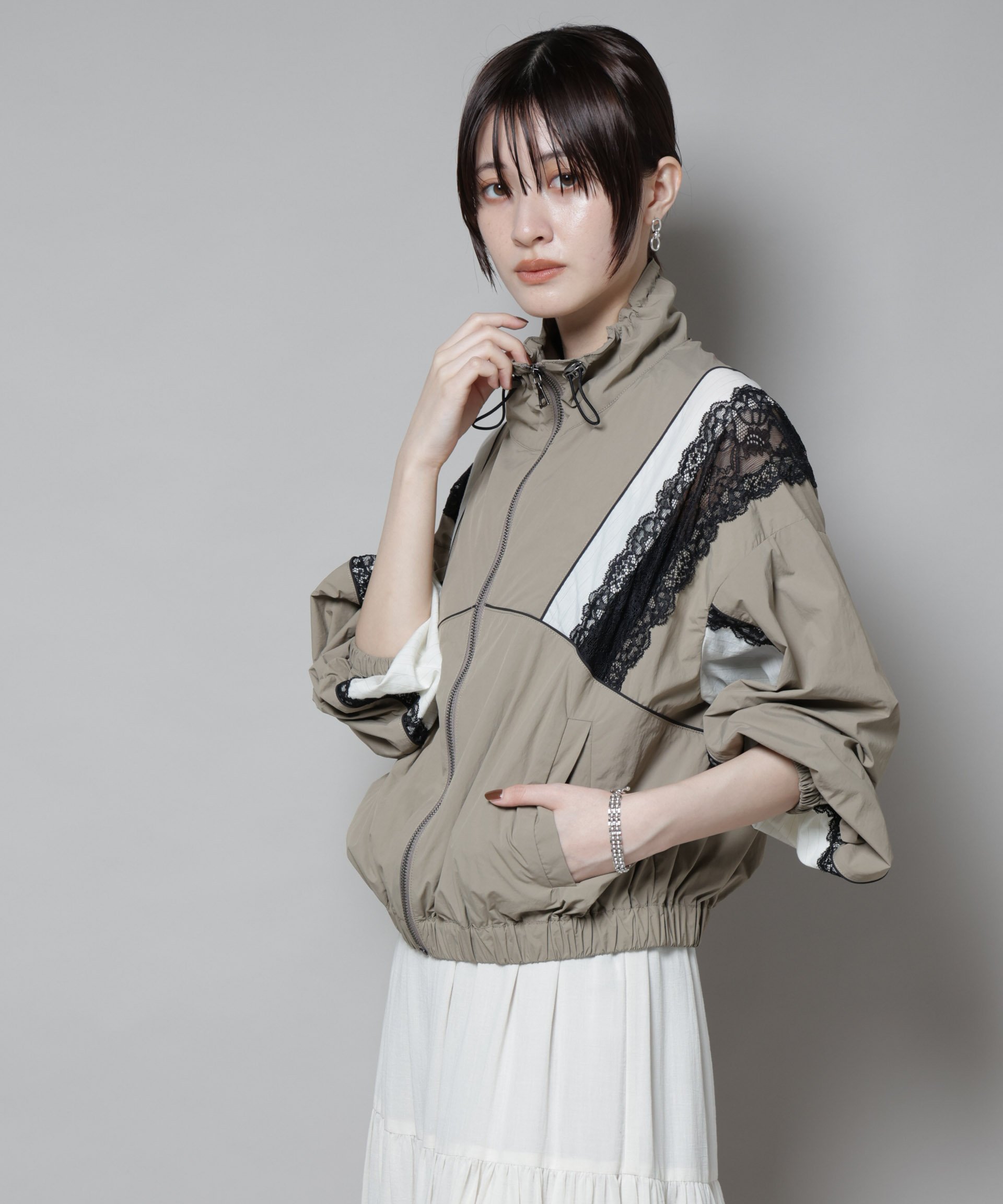 【ナノ ユニバース/nano universe】のレース×ストライプ切替ナイロンブルゾン 人気、トレンドファッション・服の通販 founy(ファニー) 　ファッション　Fashion　レディースファッション　Fashion for Women　アウター　Coat / Outerwear Collection　ブルゾンジャケット・スポーティアウター　Blouson Jackets　ギャザー　Gathered, Ruffled　コンパクト　Compact, Small Size　切替　Switching, Contrast Panel　ストライプ　Stripe, Striped Pattern　デニム　Denim, Jeans Material　フレア　Flare, Flared　ブルゾン　Blouson, Bomber Jacket　ボトム　Bottoms, Lower Wear　レース　Lace, Lace Fabric　おすすめ　Recommended / Our Picks　夏　Summer　2025年　2025　2025-2026秋冬・A/W　Autumn/Winter 2025–26 AW25–26　 other-1|ID: prp329100004626641 ipo3291000000033248152