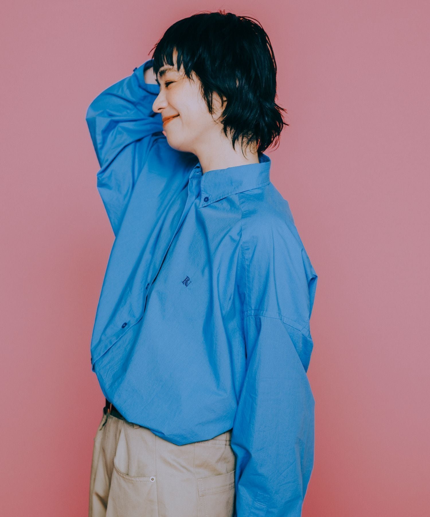 【ニコアンド/niko and】の【竹下玲奈×NAVYS】コラボ BIGシャツチュニック インテリア・キッズ・メンズ・レディースファッション・服の通販 founy(ファニー) 　ファッションモデル・俳優・女優　Models　女性　Women　竹下玲奈　Takeshita Rena　ファッション　Fashion　レディースファッション　Fashion for Women　トップス・カットソー　Cut & Sew Tops　シャツ・ブラウス・オフィスカジュアル　Elegant Blouses & Button-Ups　コラボ　Collaboration, Collab　スペシャル　Special, Limited Edition　タートル　Turtleneck, Turtle Collar　チュニック　Tunic, Long Top　トリプル　Triple, Three Layers　人気　Popular, Best Seller　ベーシック　Basic, Essential　ボトム　Bottoms, Lower Wear　ワンポイント　One Point, Statement Accent　おすすめ　Recommended / Our Picks　夏　Summer　ブルー80|ID: prp329100004626799 ipo3291000000033457572