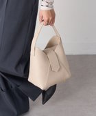 【その他のブランド/Other】のHashibami/フェズ ワンハンドルバッグ 人気、トレンドファッション・服の通販 founy(ファニー) ファッション Fashion レディースファッション Fashion for Women バッグ Bags コンパクト Compact, Small Size シンプル Simple, Minimal スマート Smart, Elegant 財布 Wallet, Purse フォルム Silhouette, Form マグネット Magnet, Magnetic Closure ラウンド Round, Round Neck 再入荷 Restock / Back in Stock エレガント 上品 Elegant thumbnail BGE|ID: prp329100004626890 ipo3291000000033250931