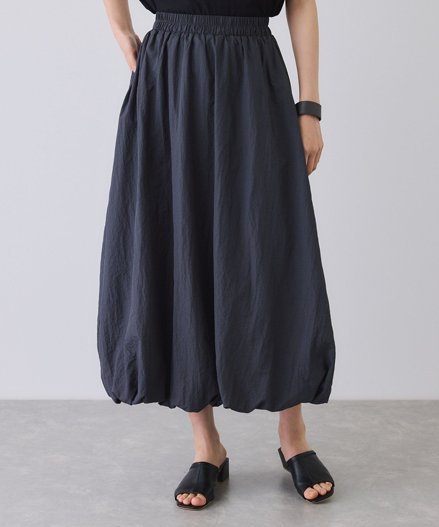 【ジャイロ/JAYRO】のギャザーバルーンスカート インテリア・キッズ・メンズ・レディースファッション・服の通販 founy(ファニー) 　ファッション　Fashion　レディースファッション　Fashion for Women　スカート　Skirts　おすすめ　Recommended / Our Picks　カットソー　Cut and Sewn Top　シンプル　Simple, Minimal　スニーカー　Sneakers, Trainers　ターコイズ　Turquoise, Blue-Green　バルーン　Balloon, Balloon Silhouette　ポケット　Pocket, Pocket Detail　ミドル　Middle Length, Mid Height　リラックス　Relax, Relaxed Fit　夏　Summer　S/S・春夏　SS, Spring/Summer, Warm Season　A/W・秋冬　Autumn/Winter　チャコール(06)|ID: prp329100004626952 ipo3291000000033251784