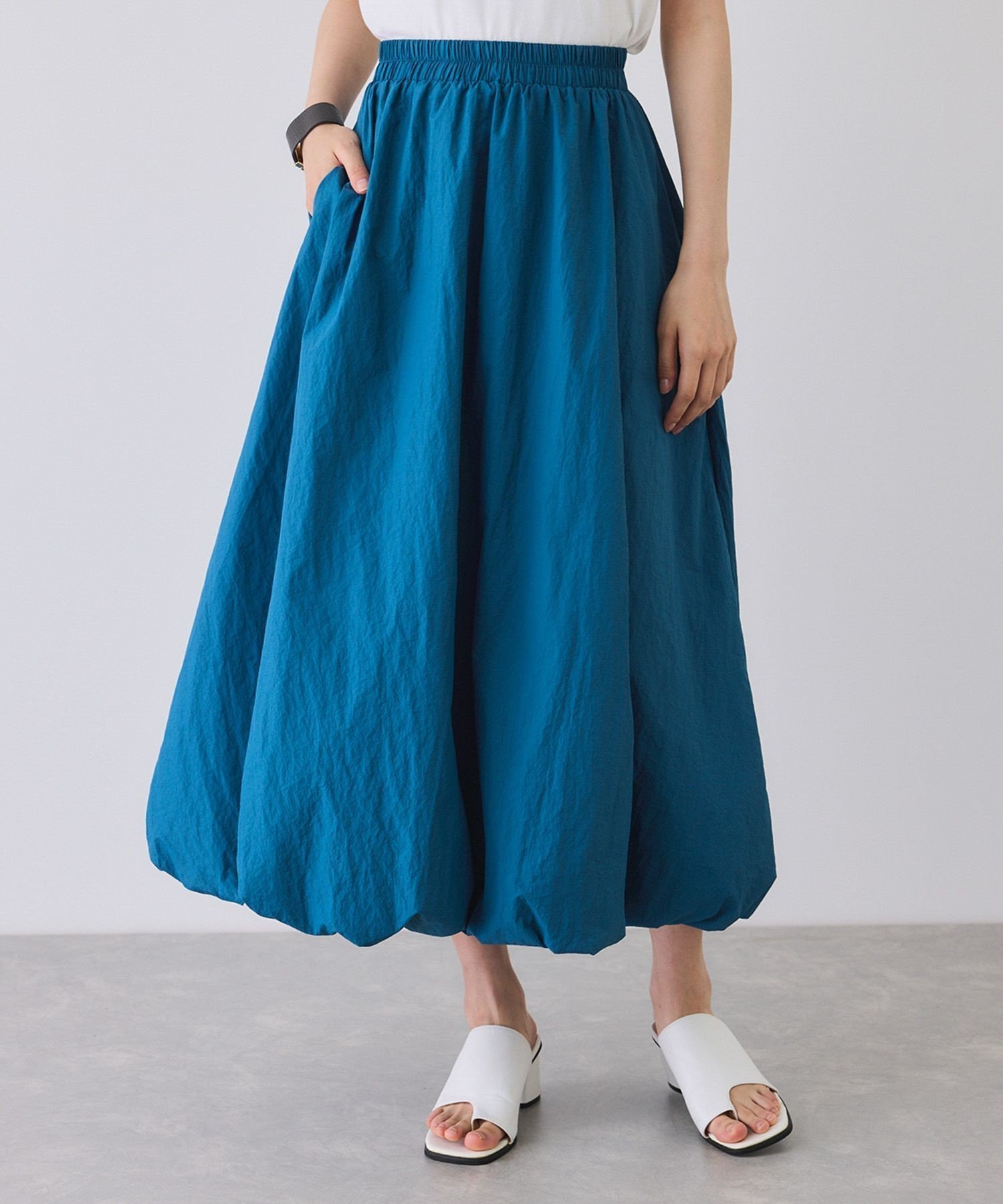 【ジャイロ/JAYRO】のギャザーバルーンスカート インテリア・キッズ・メンズ・レディースファッション・服の通販 founy(ファニー) 　ファッション　Fashion　レディースファッション　Fashion for Women　スカート　Skirts　おすすめ　Recommended / Our Picks　カットソー　Cut and Sewn Top　シンプル　Simple, Minimal　スニーカー　Sneakers, Trainers　ターコイズ　Turquoise, Blue-Green　バルーン　Balloon, Balloon Silhouette　ポケット　Pocket, Pocket Detail　ミドル　Middle Length, Mid Height　リラックス　Relax, Relaxed Fit　夏　Summer　S/S・春夏　SS, Spring/Summer, Warm Season　A/W・秋冬　Autumn/Winter　ターコイズ(49)|ID: prp329100004626952 ipo3291000000033251785